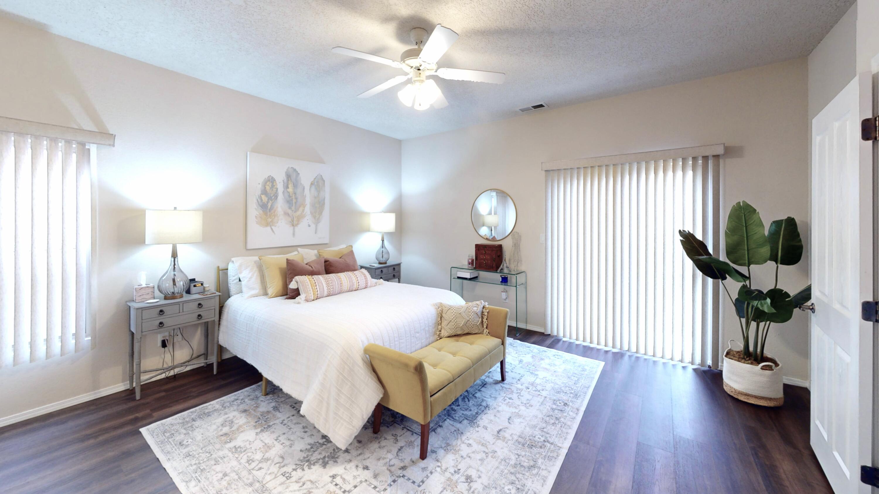4405 DESERT LILY Court SE