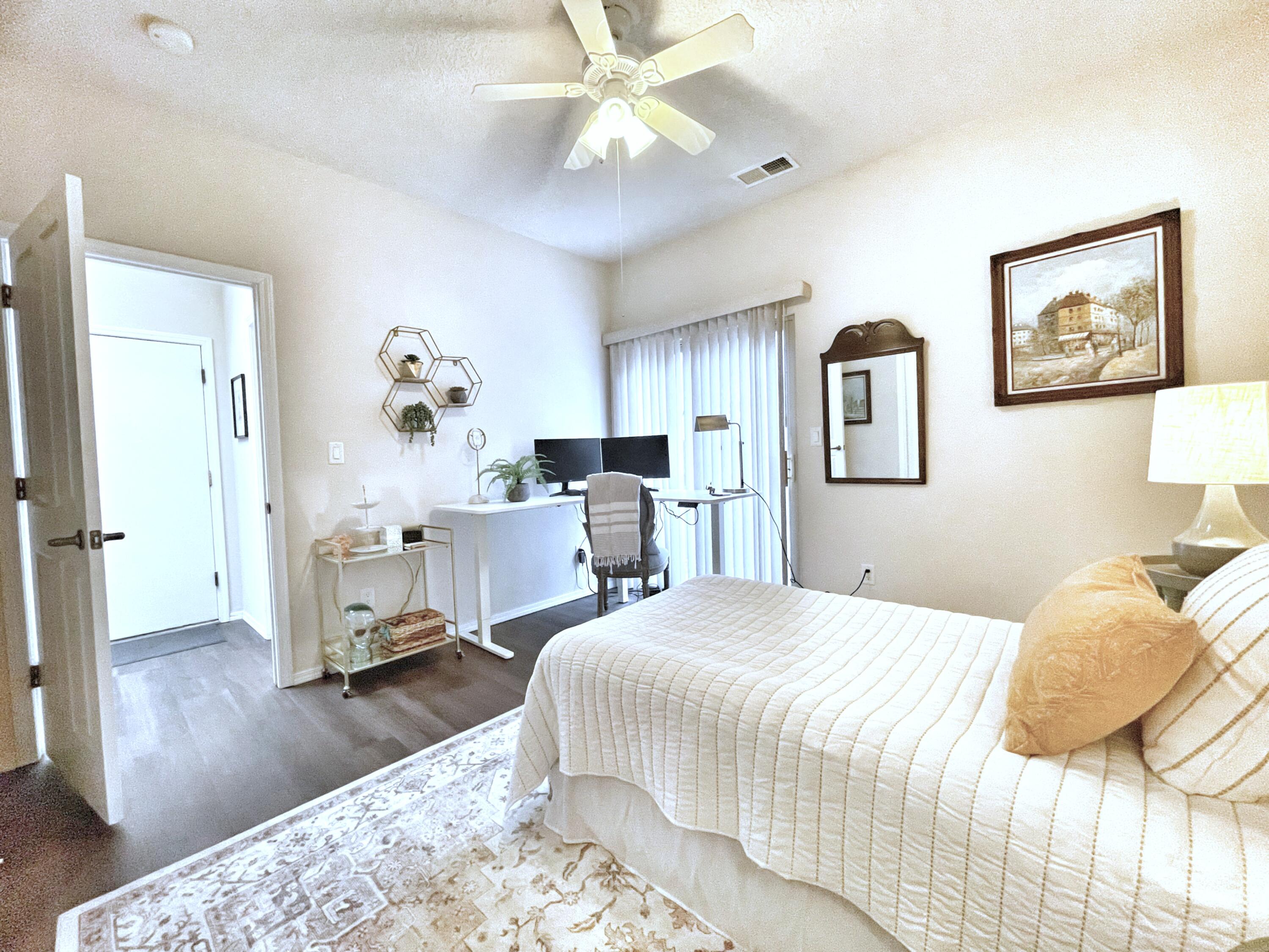 4405 DESERT LILY Court SE