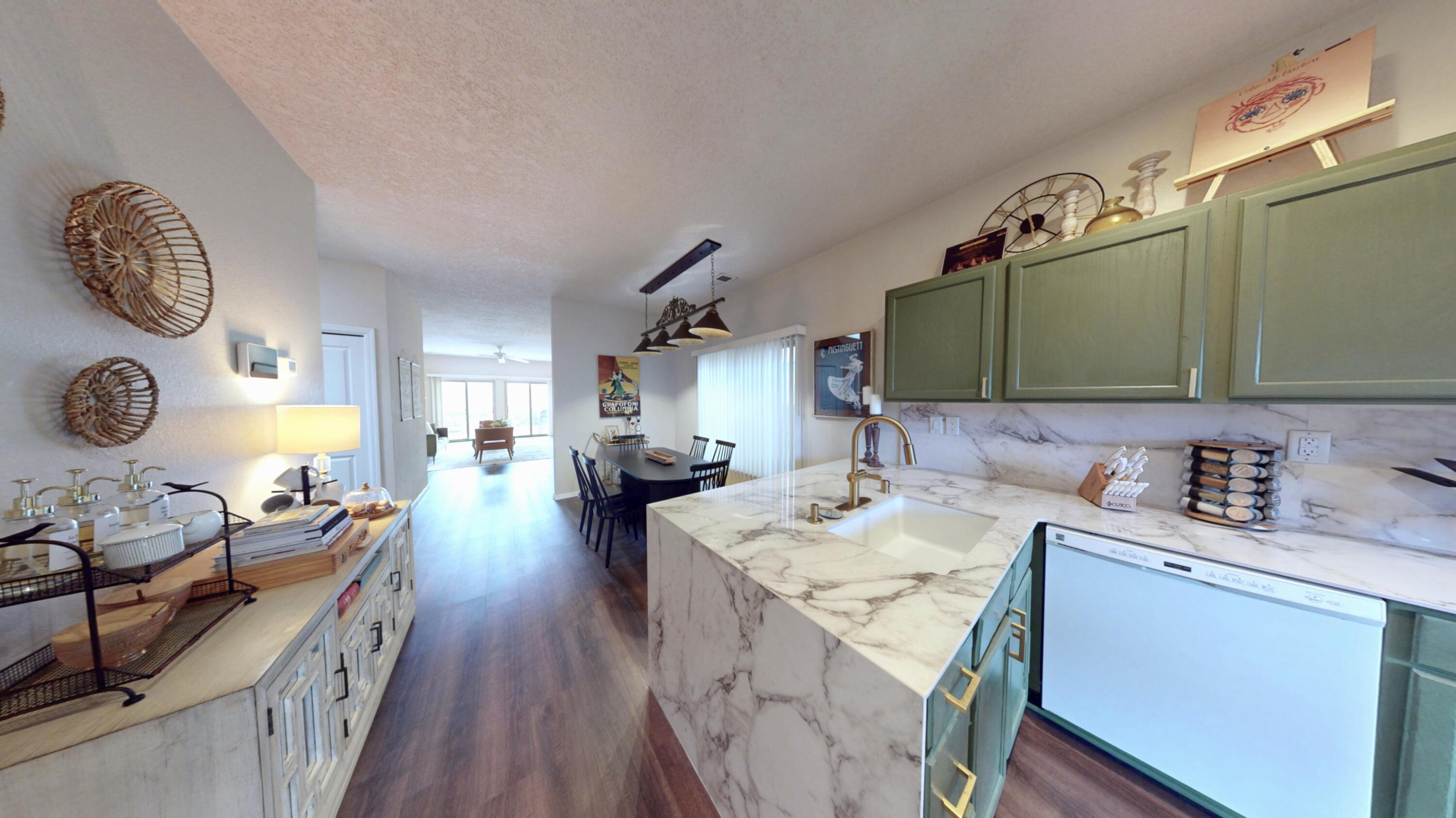 4405 DESERT LILY Court SE
