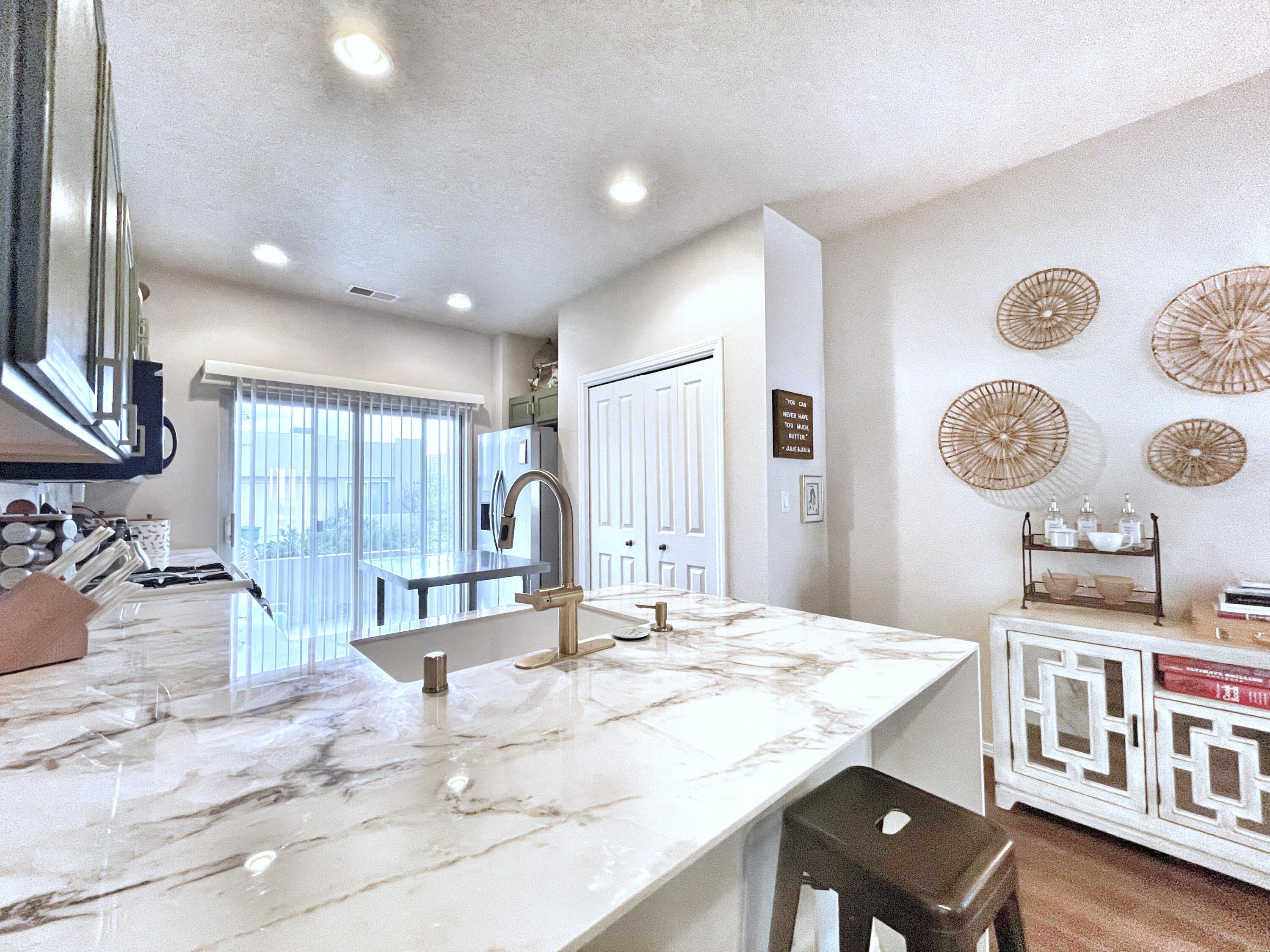 4405 DESERT LILY Court SE