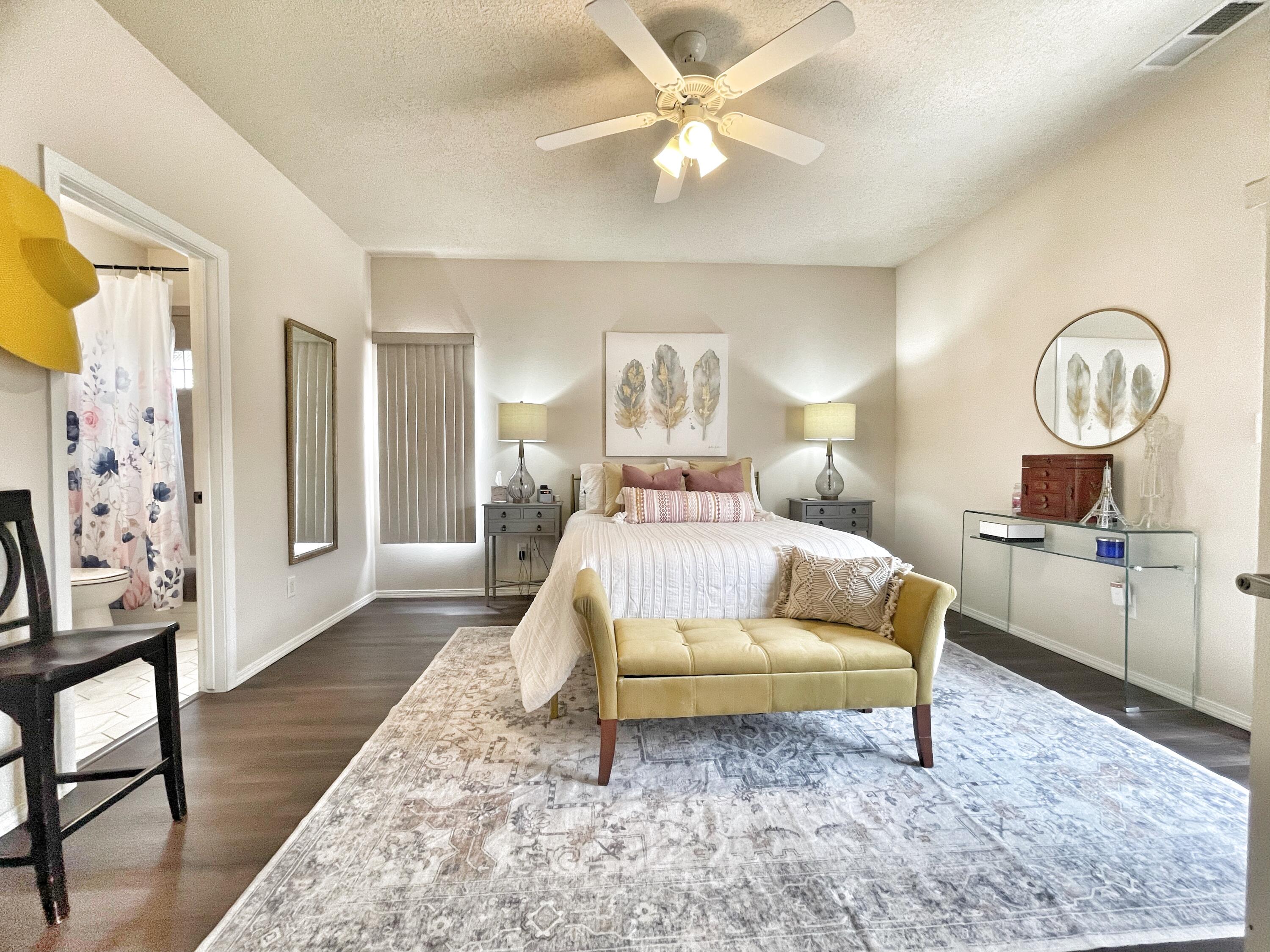 4405 DESERT LILY Court SE
