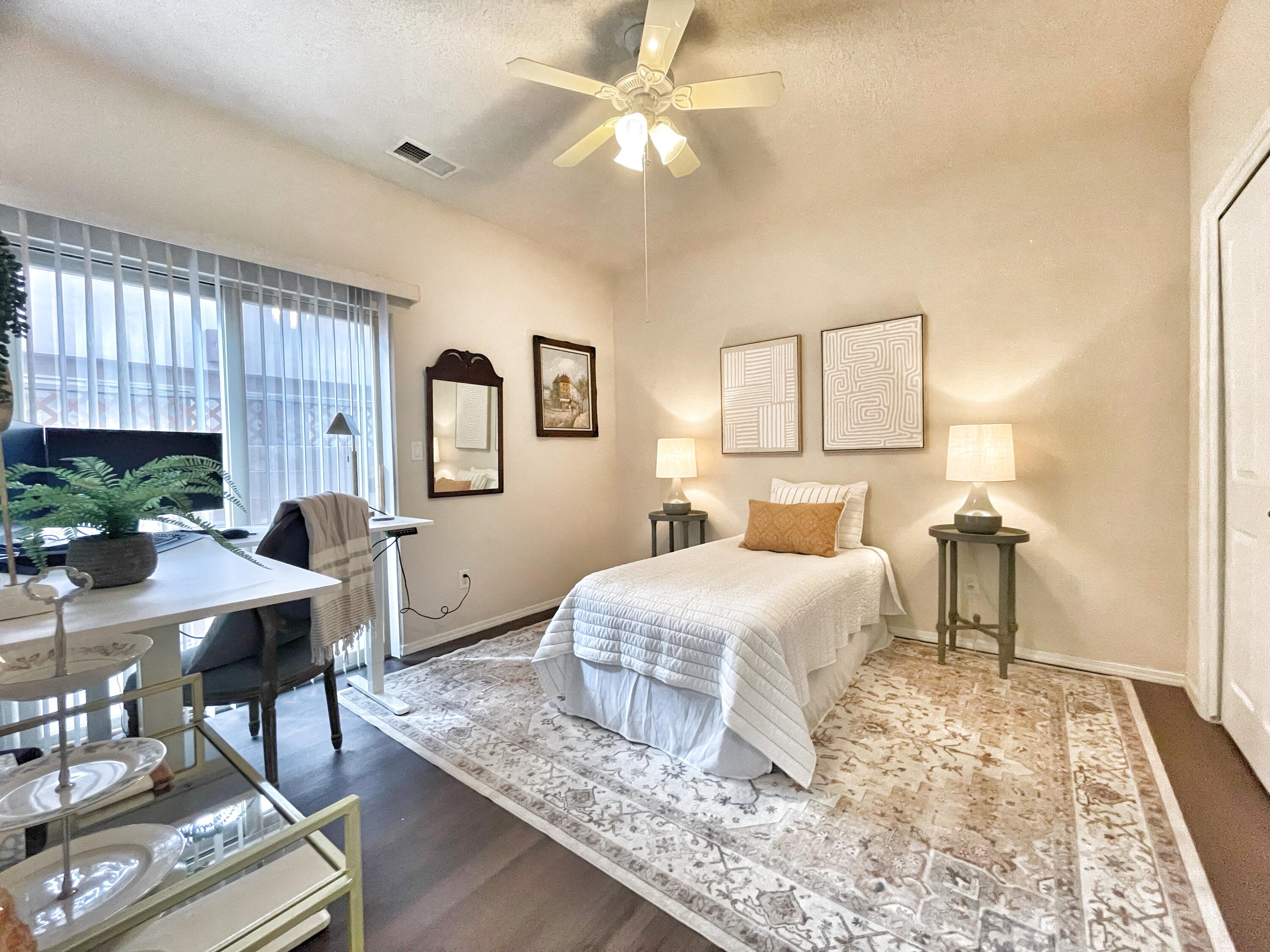 4405 DESERT LILY Court SE