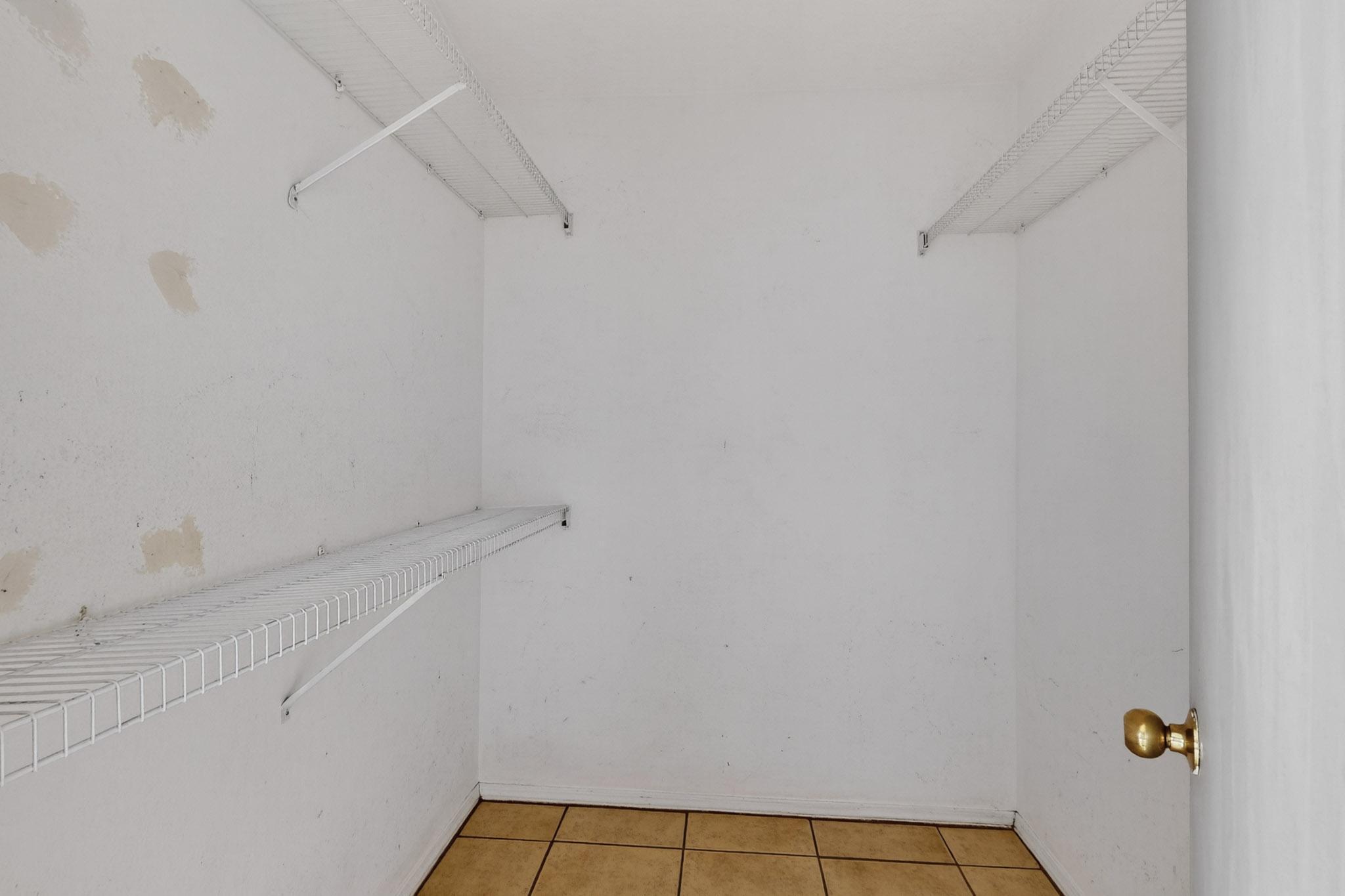 3201 RUNNING BIRD Place NW