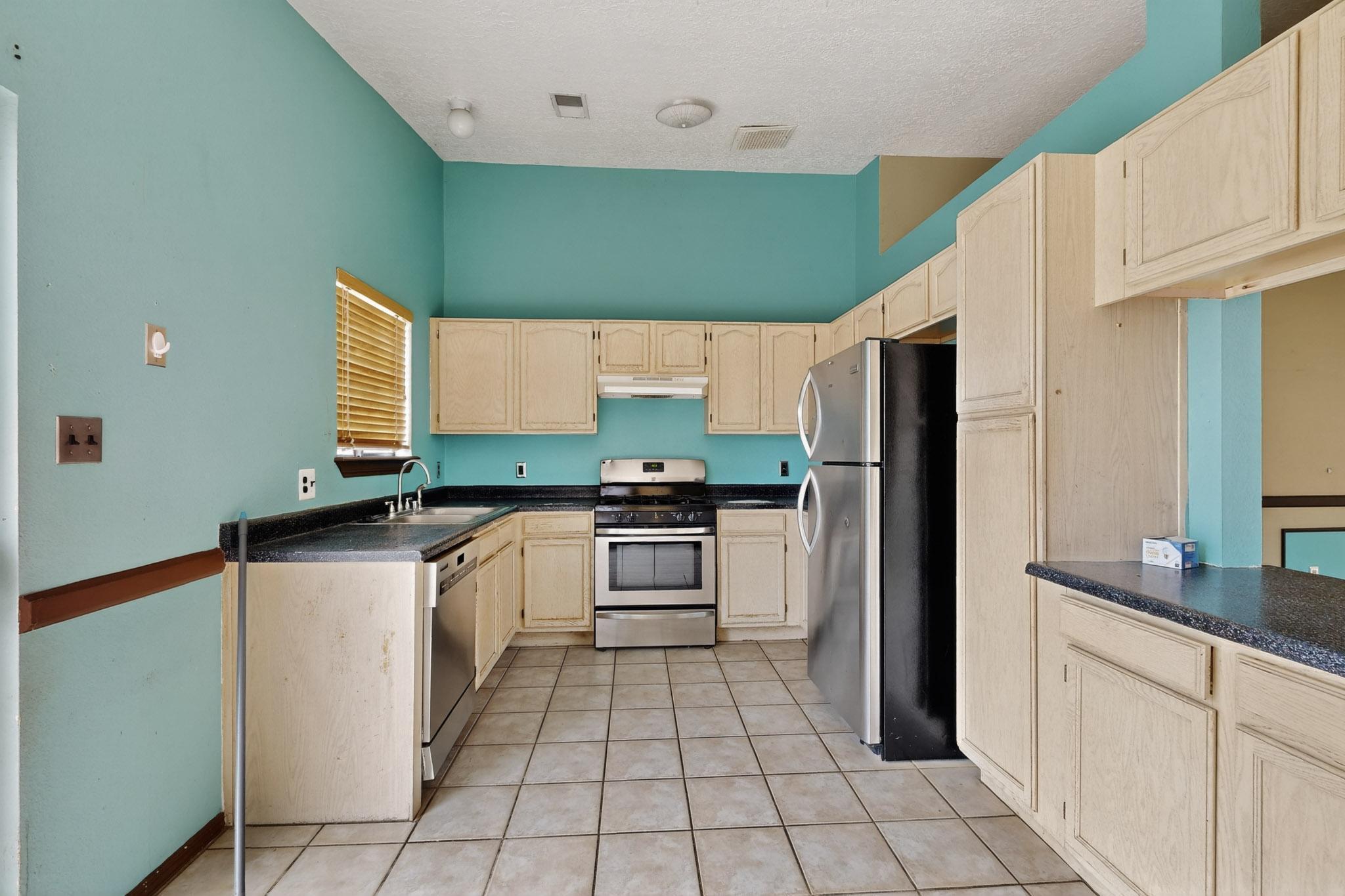 3201 RUNNING BIRD Place NW