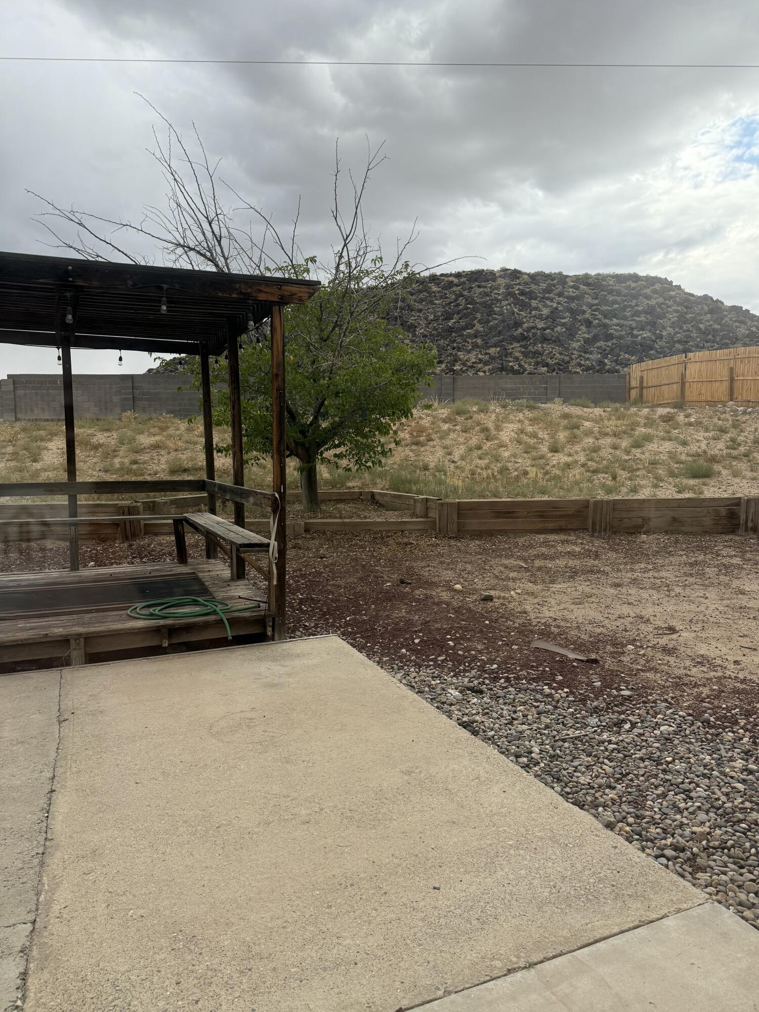 3201 RUNNING BIRD Place NW