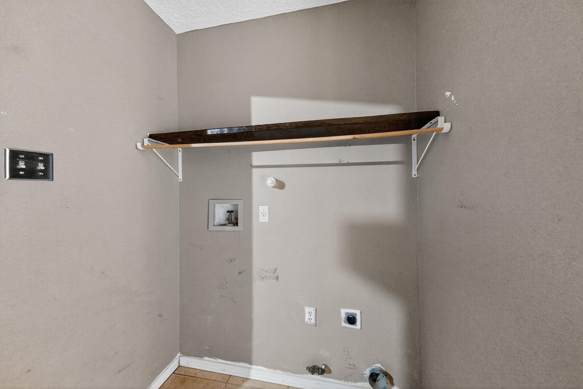 3201 RUNNING BIRD Place NW