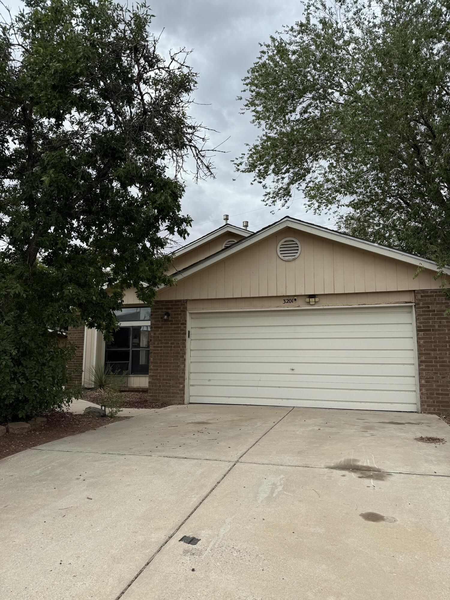 3201 RUNNING BIRD Place NW