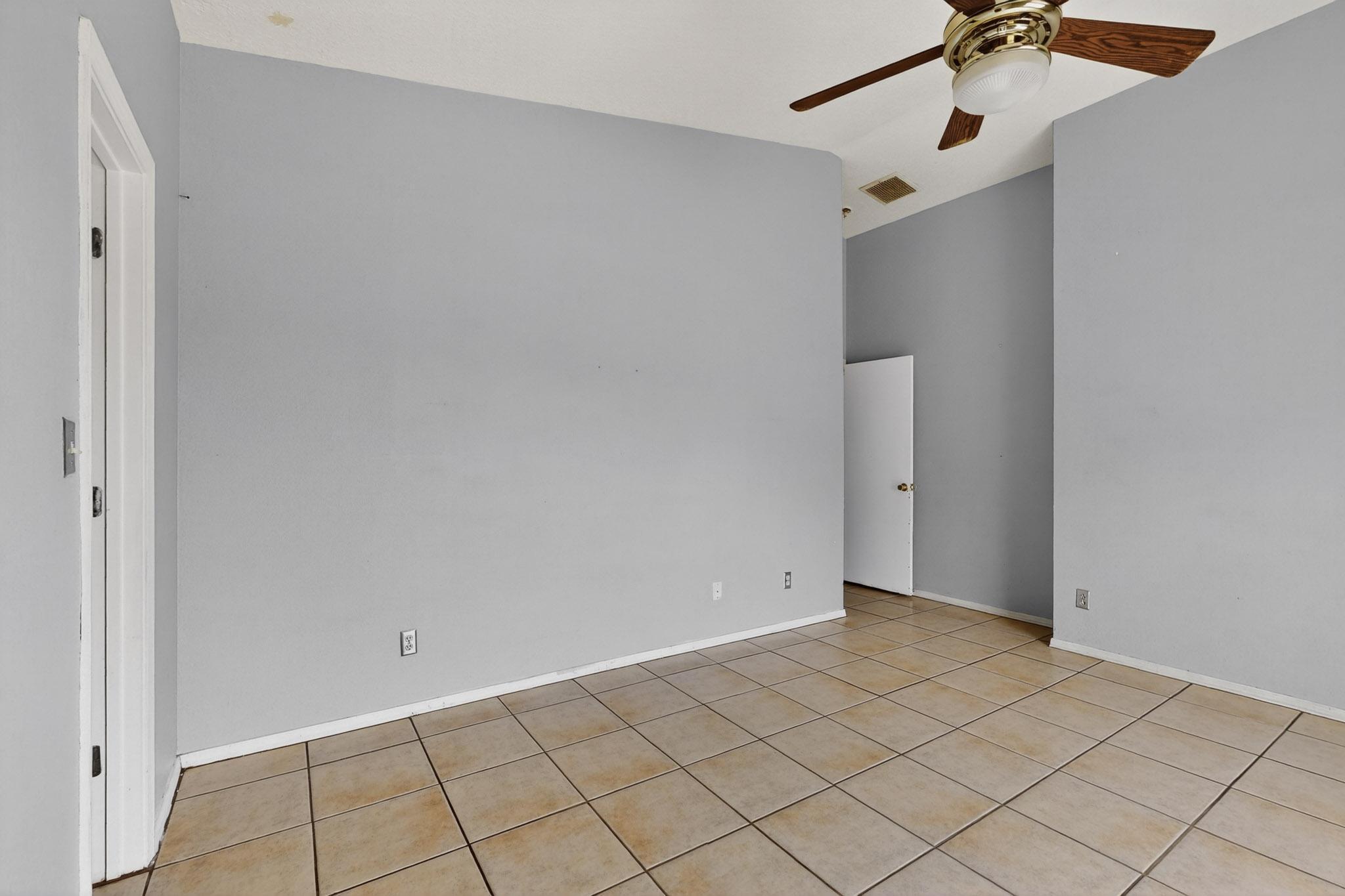 3201 RUNNING BIRD Place NW