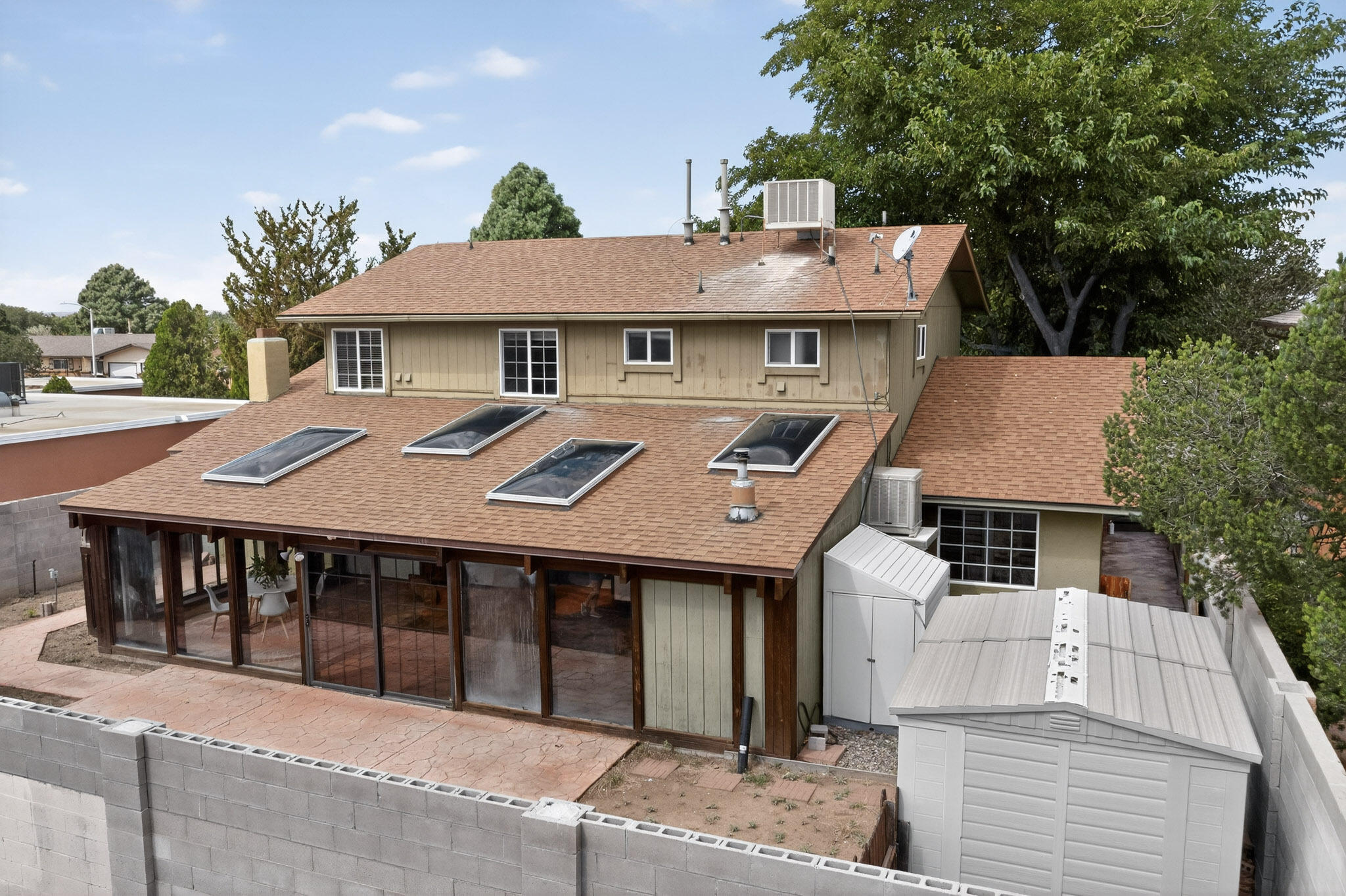 6116 DUNGAN Street NE