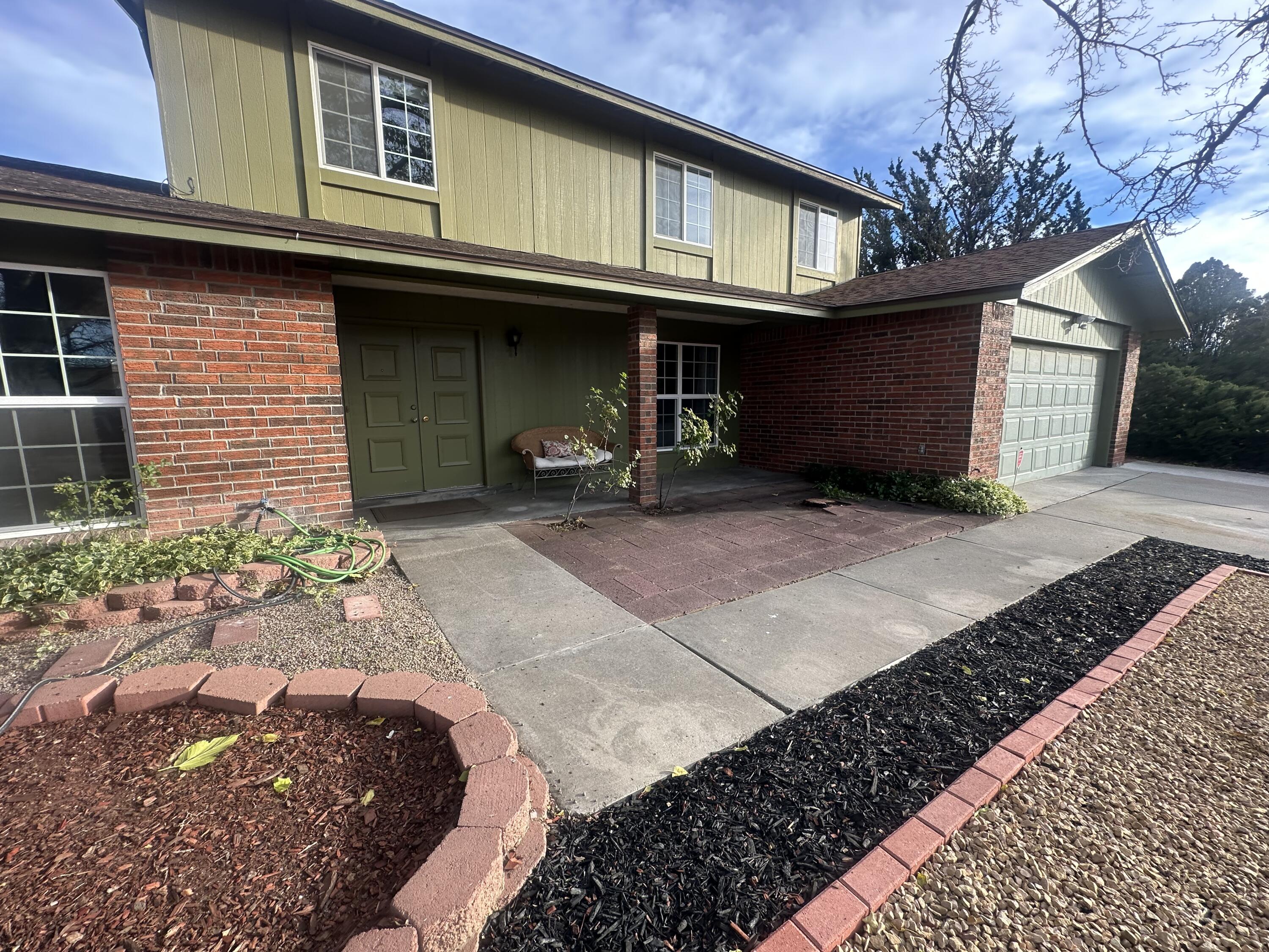 6116 DUNGAN Street NE