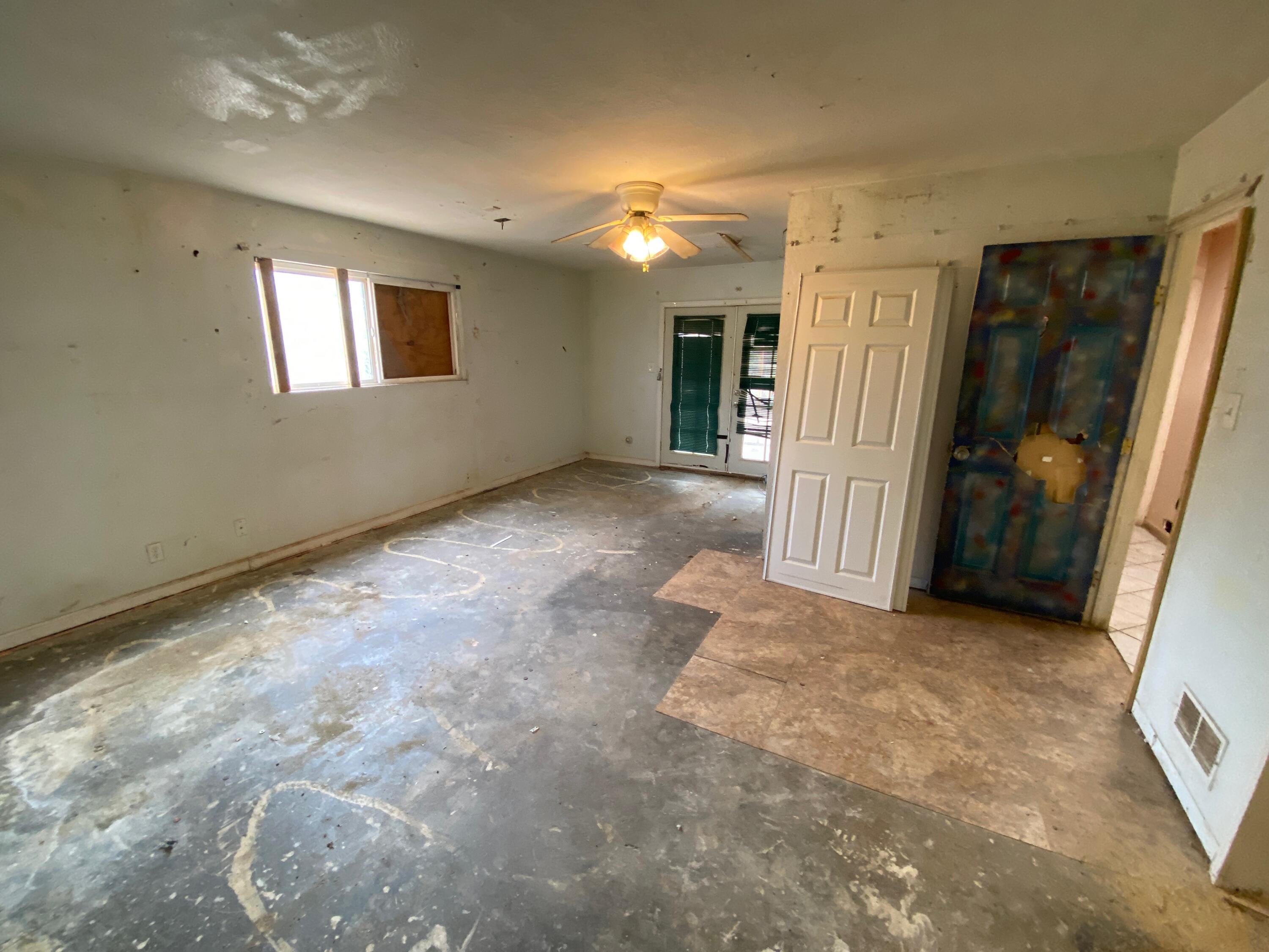 10429 SAN JACINTO Avenue NE