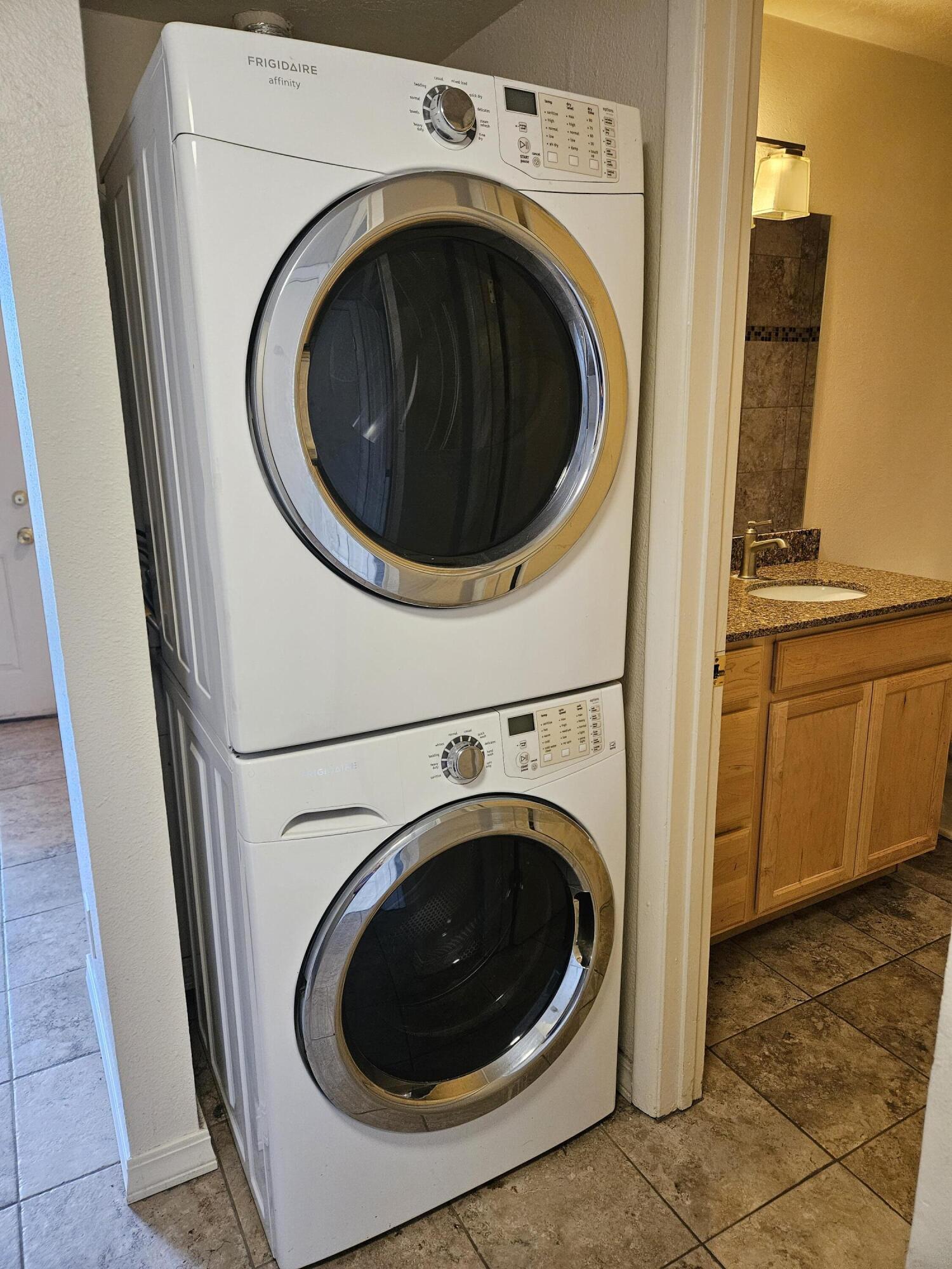 3900 ORTIZ Court NE A