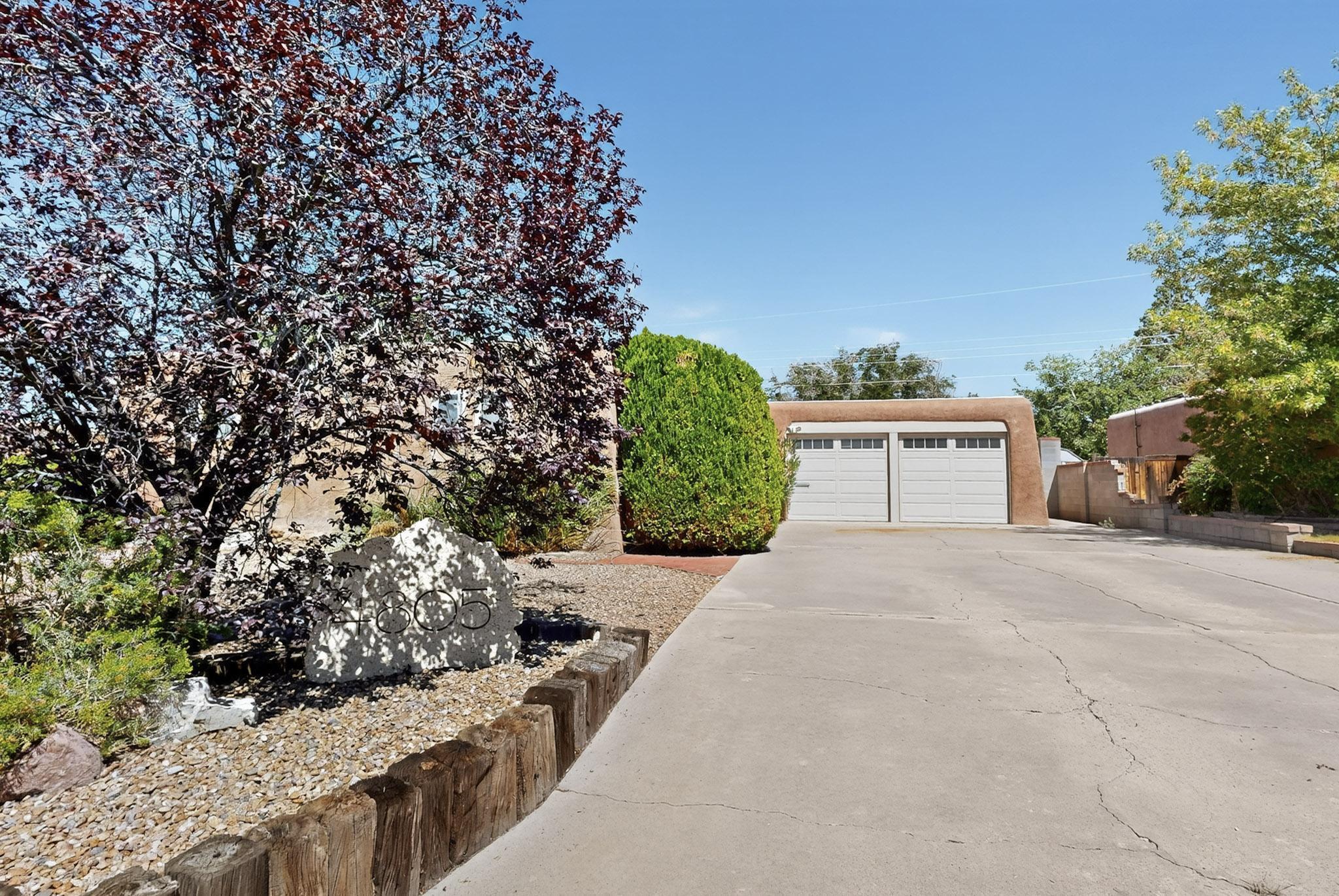 4805 HILTON Avenue NE