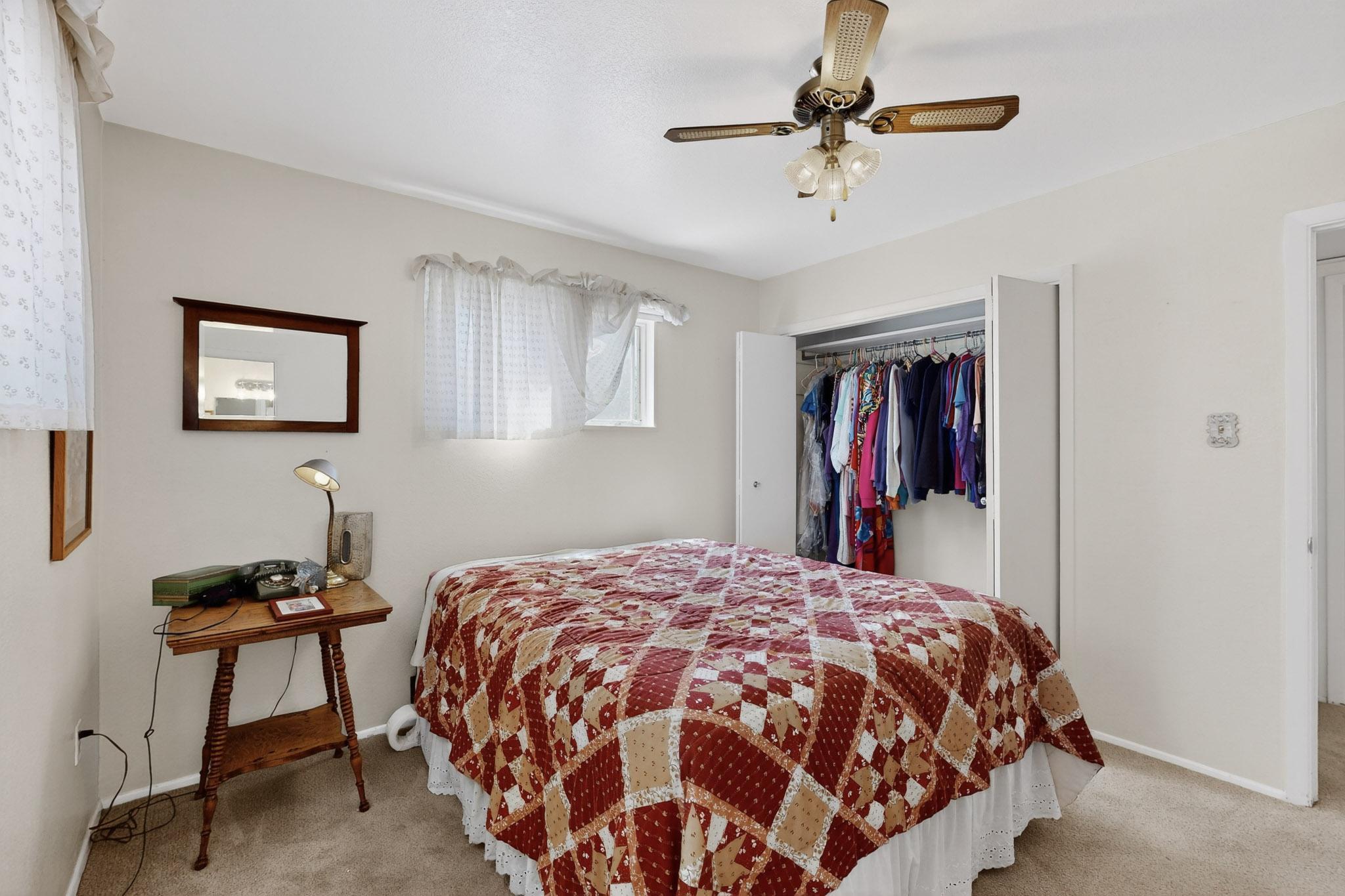 4805 HILTON Avenue NE