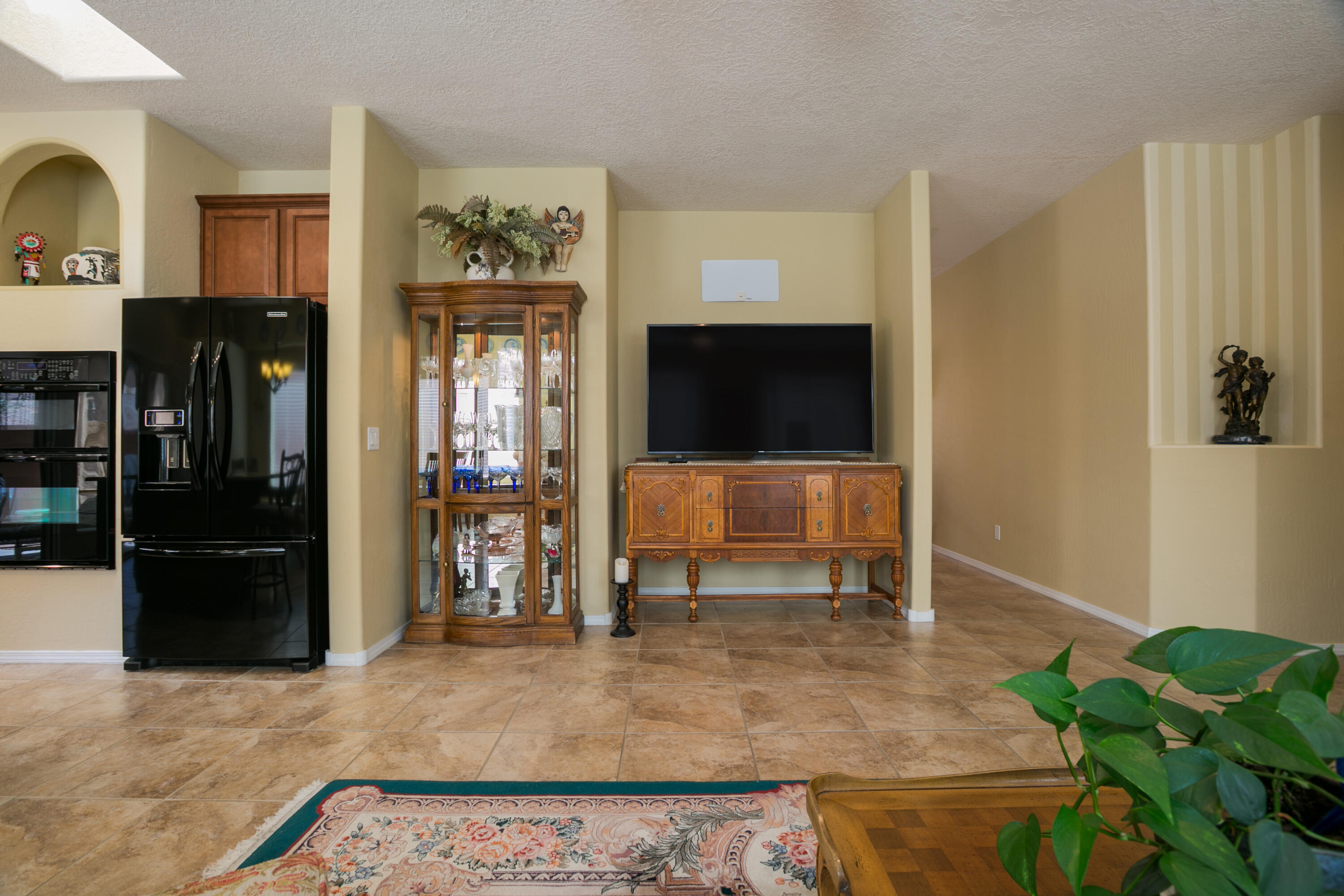 1011 DESERT WILLOW Court