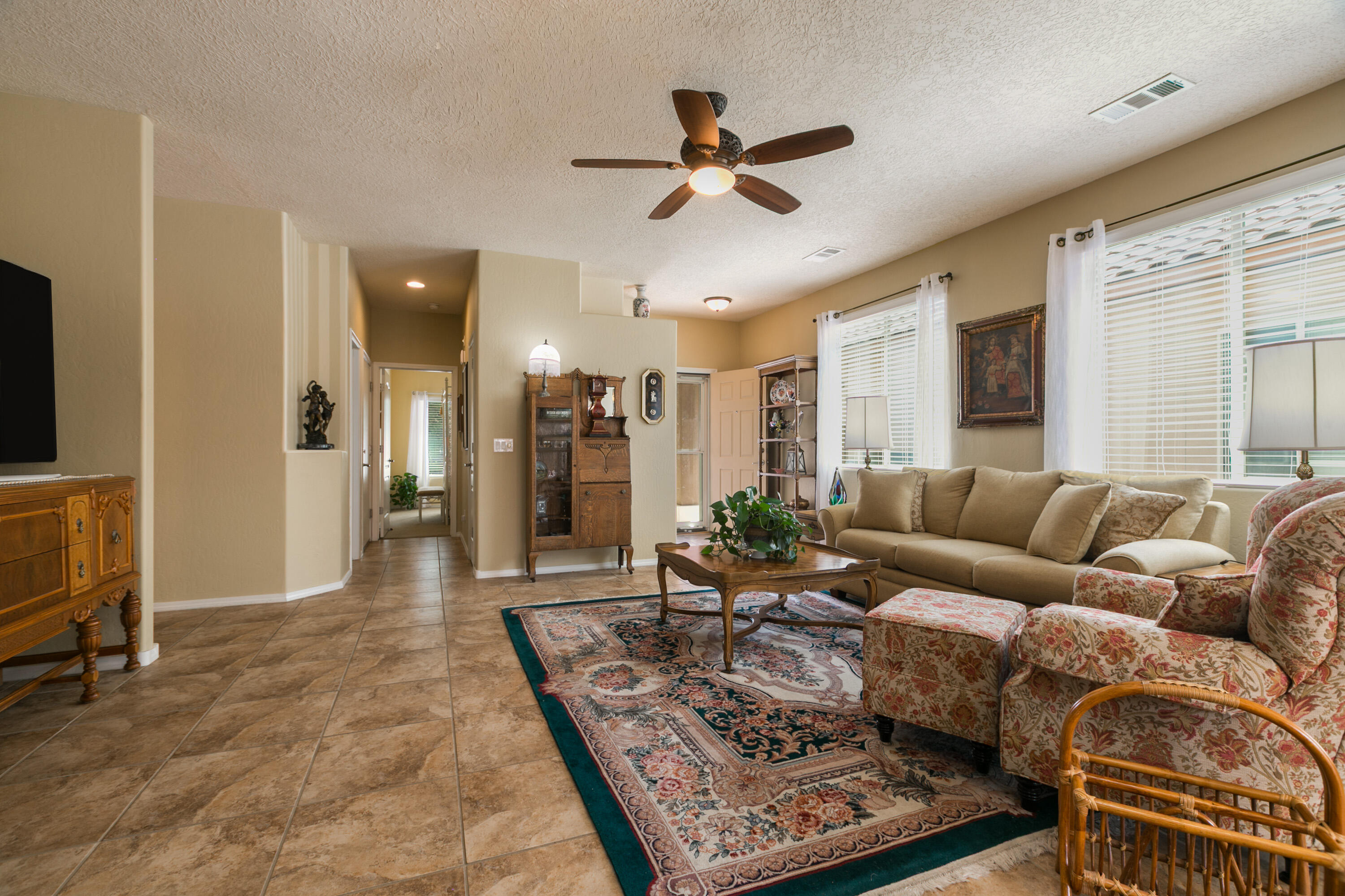 1011 DESERT WILLOW Court
