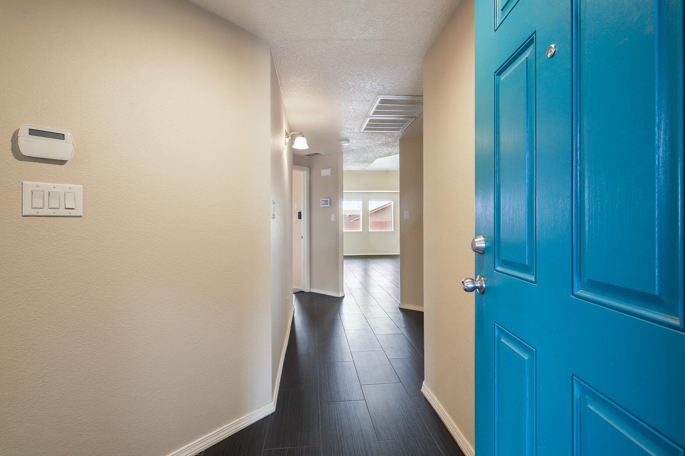 6400 RIMERA Avenue NW