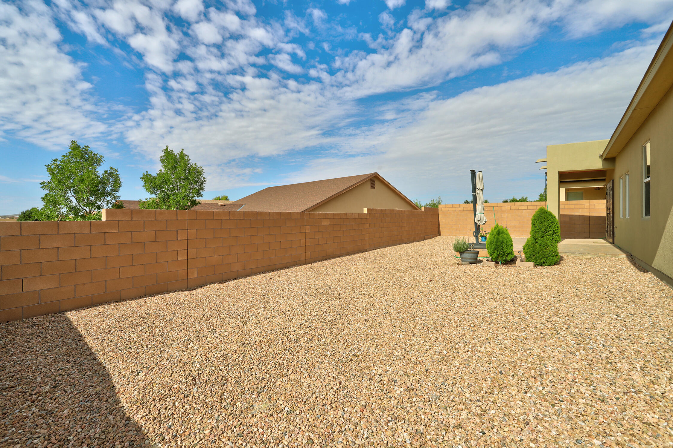 6400 RIMERA Avenue NW