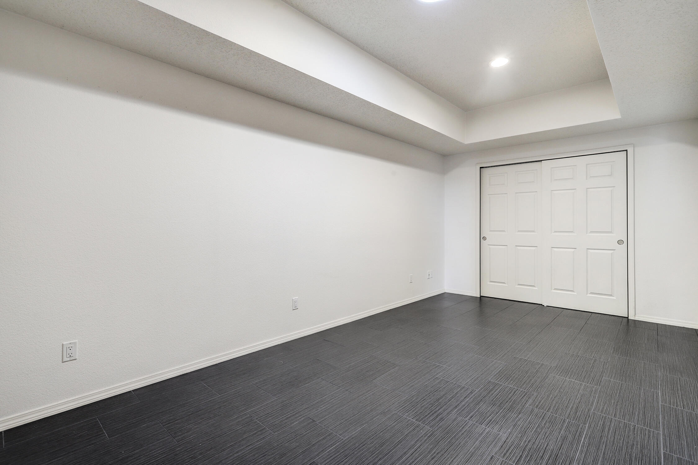 6400 RIMERA Avenue NW