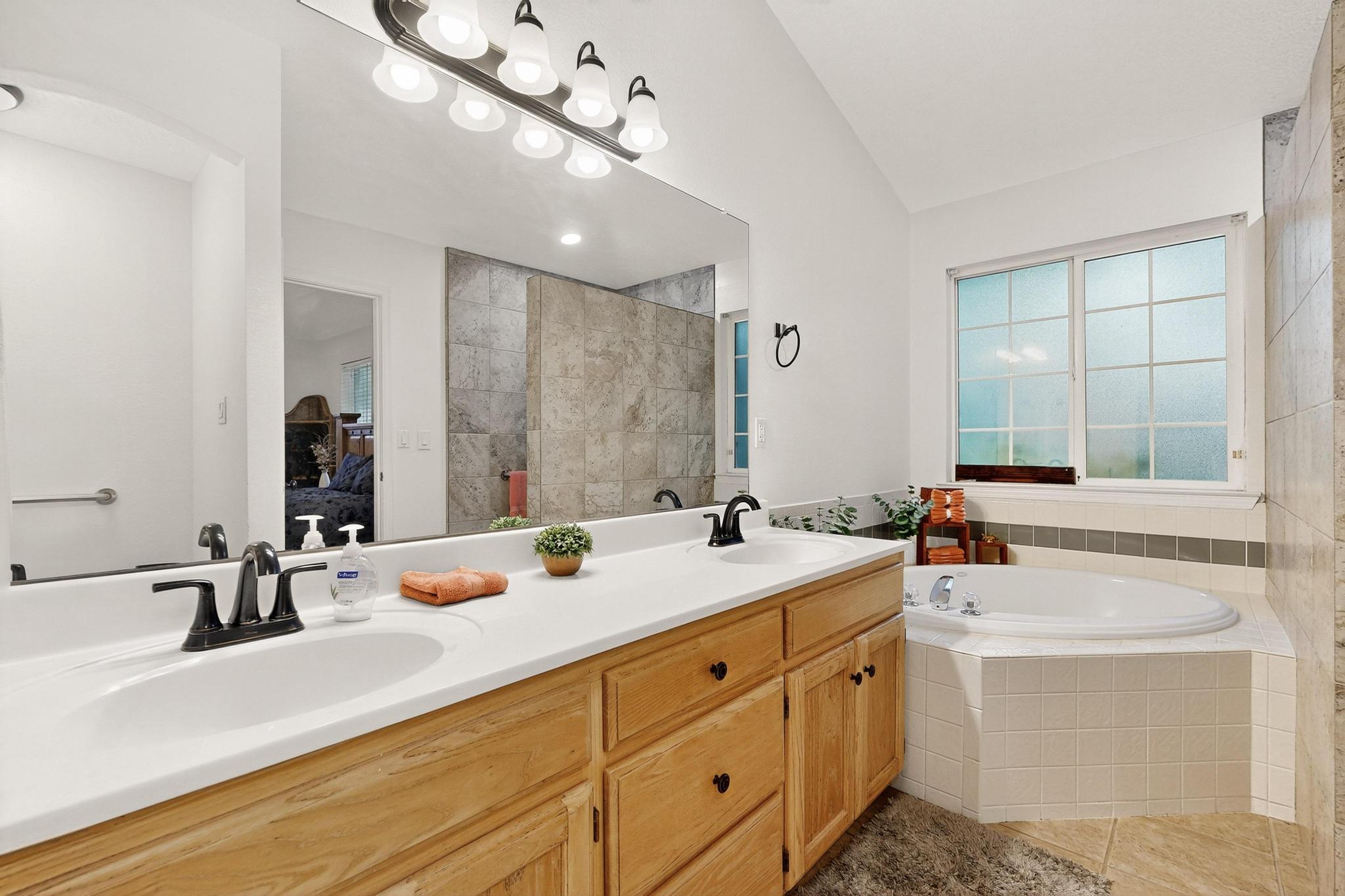 10220 BURHAM Road NW