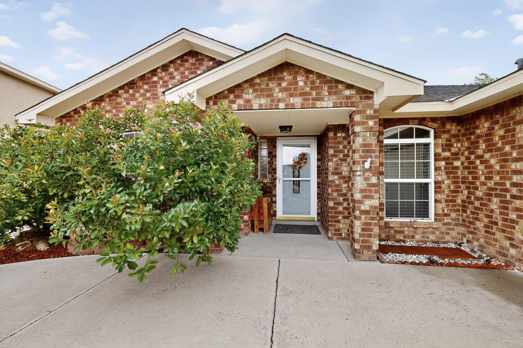 10220 BURHAM Road NW