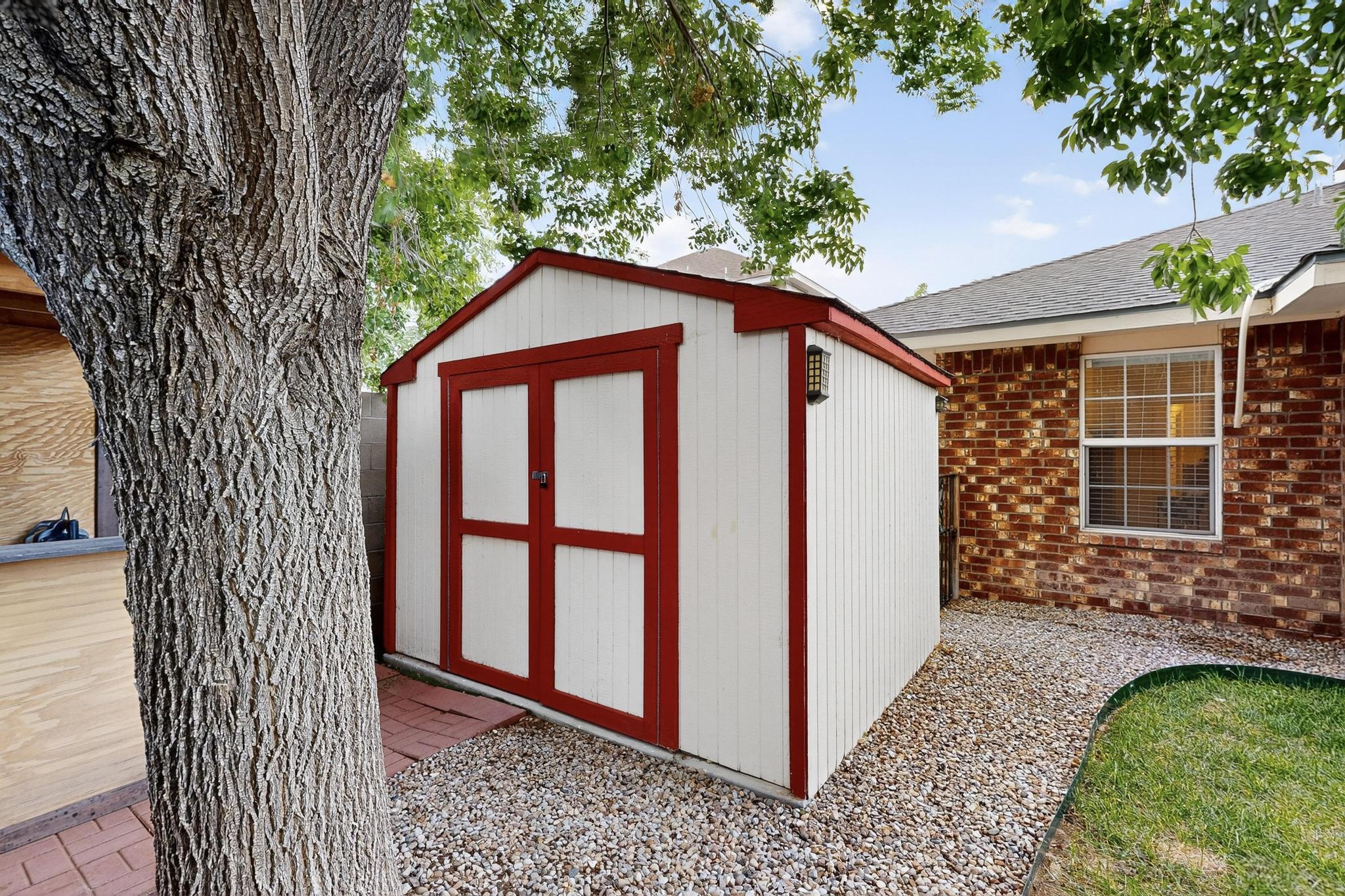 10220 BURHAM Road NW