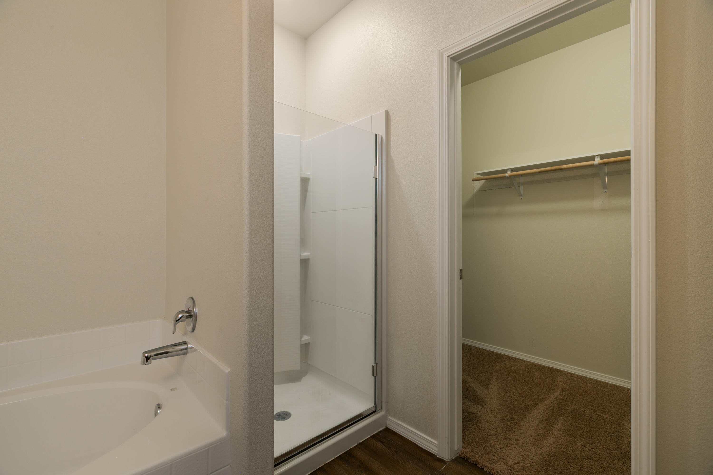 10019 FARINOSA Avenue SW