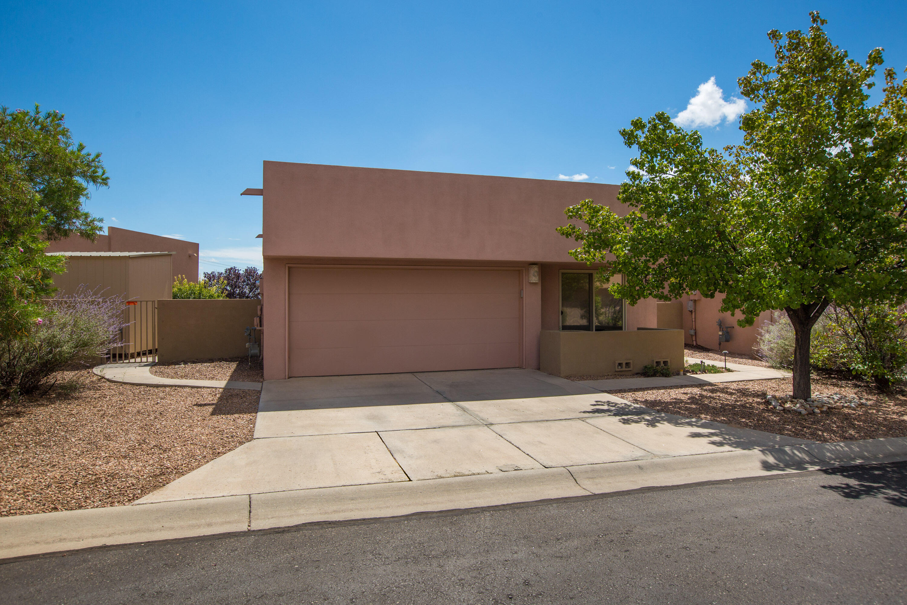 4432 SUNFLOWER Court SE