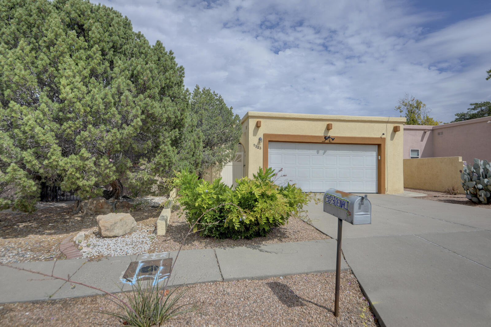 9823 Denali Road NE