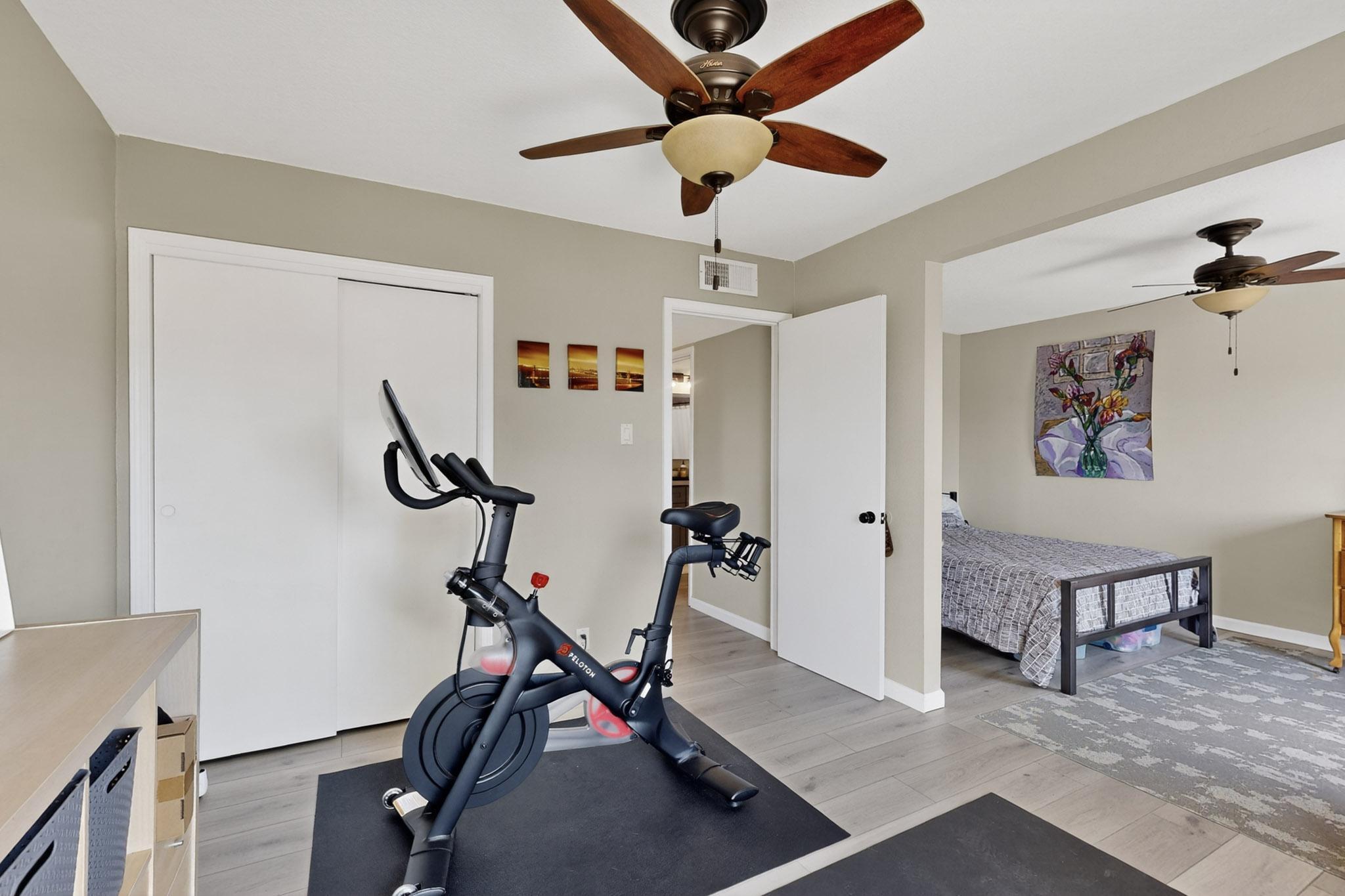12129 GLEN CANYON Road NE