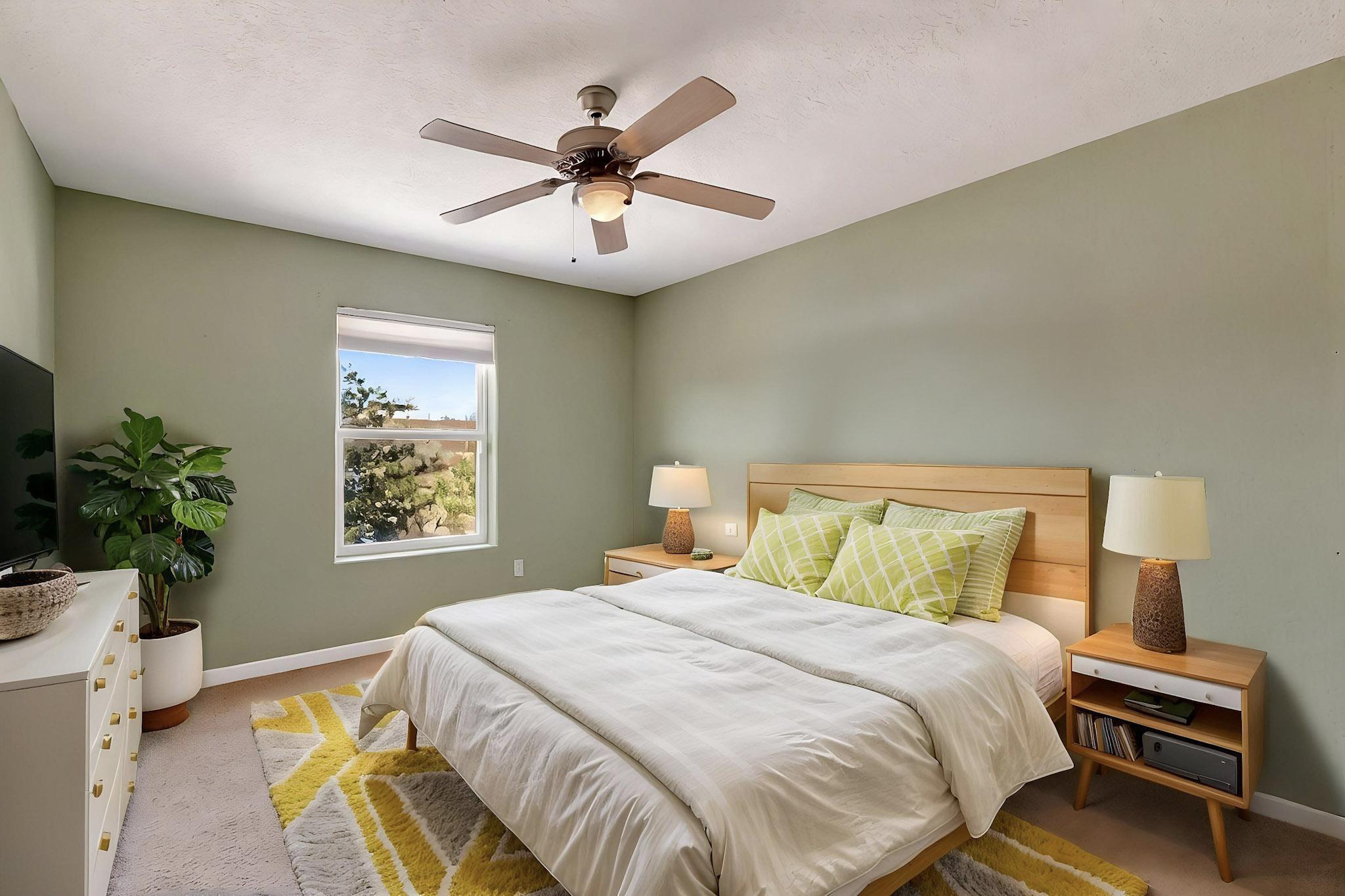 2157 DEER TRAIL Loop NE