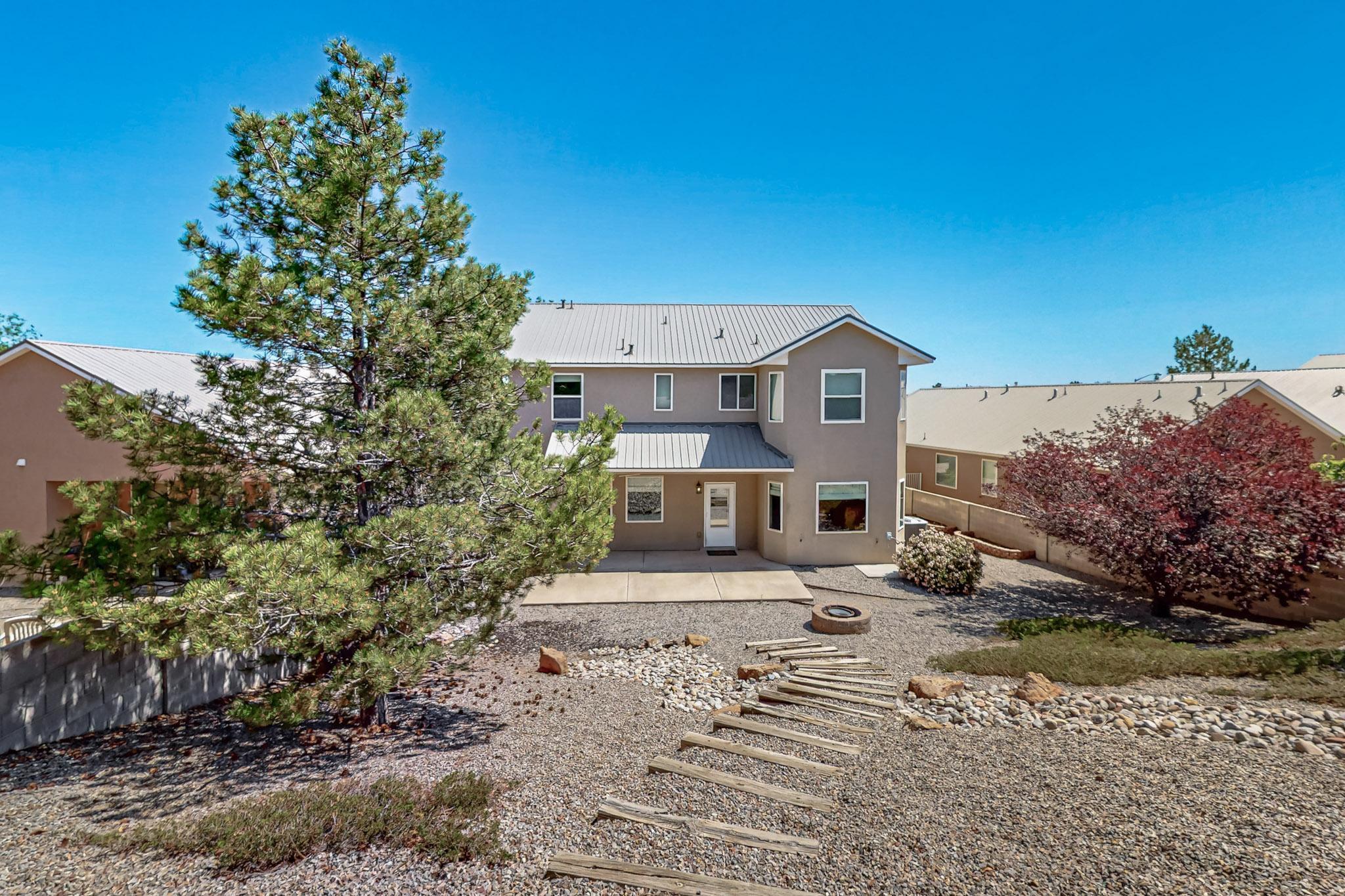 2157 DEER TRAIL Loop NE