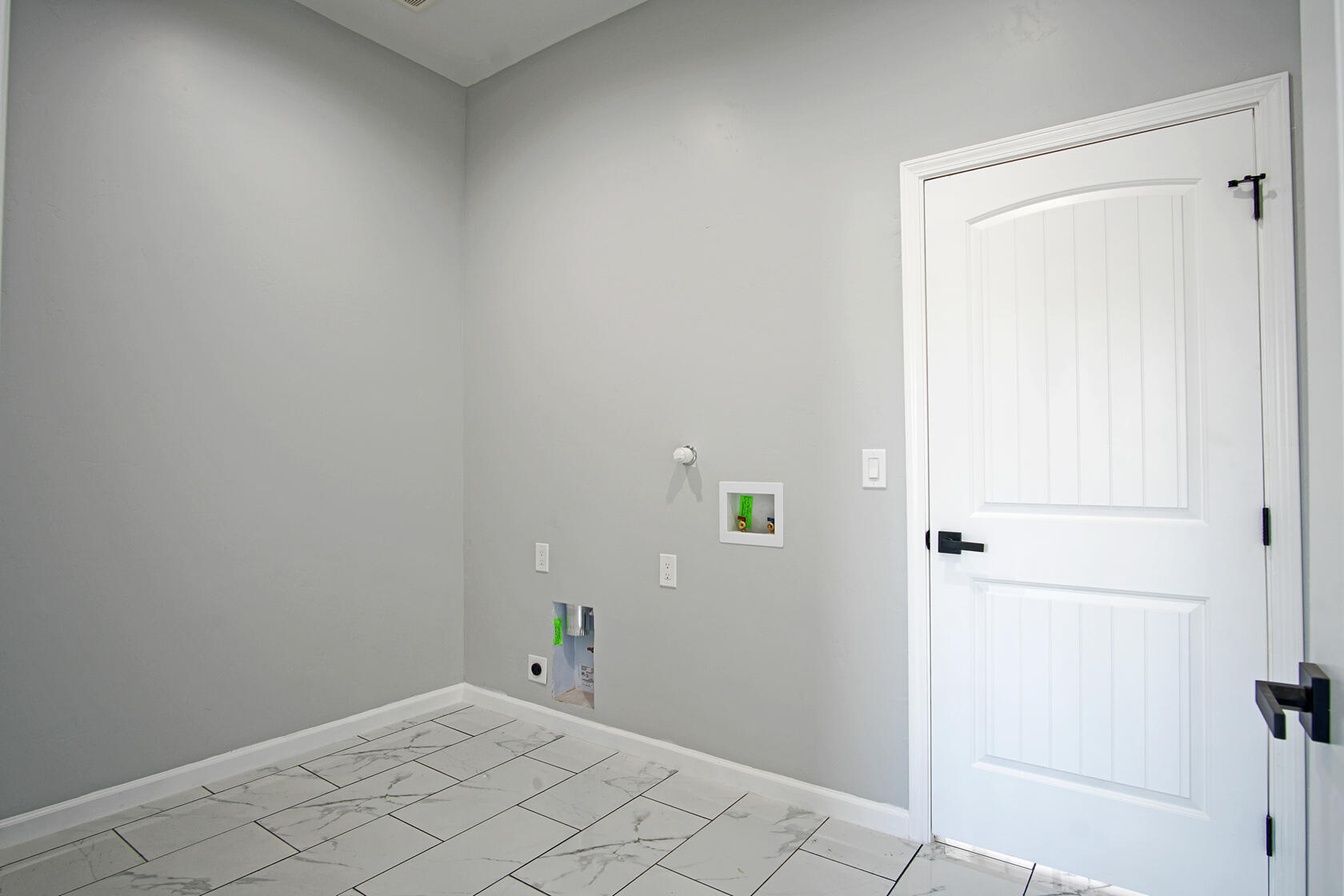 6981 ISLETA Boulevard SW