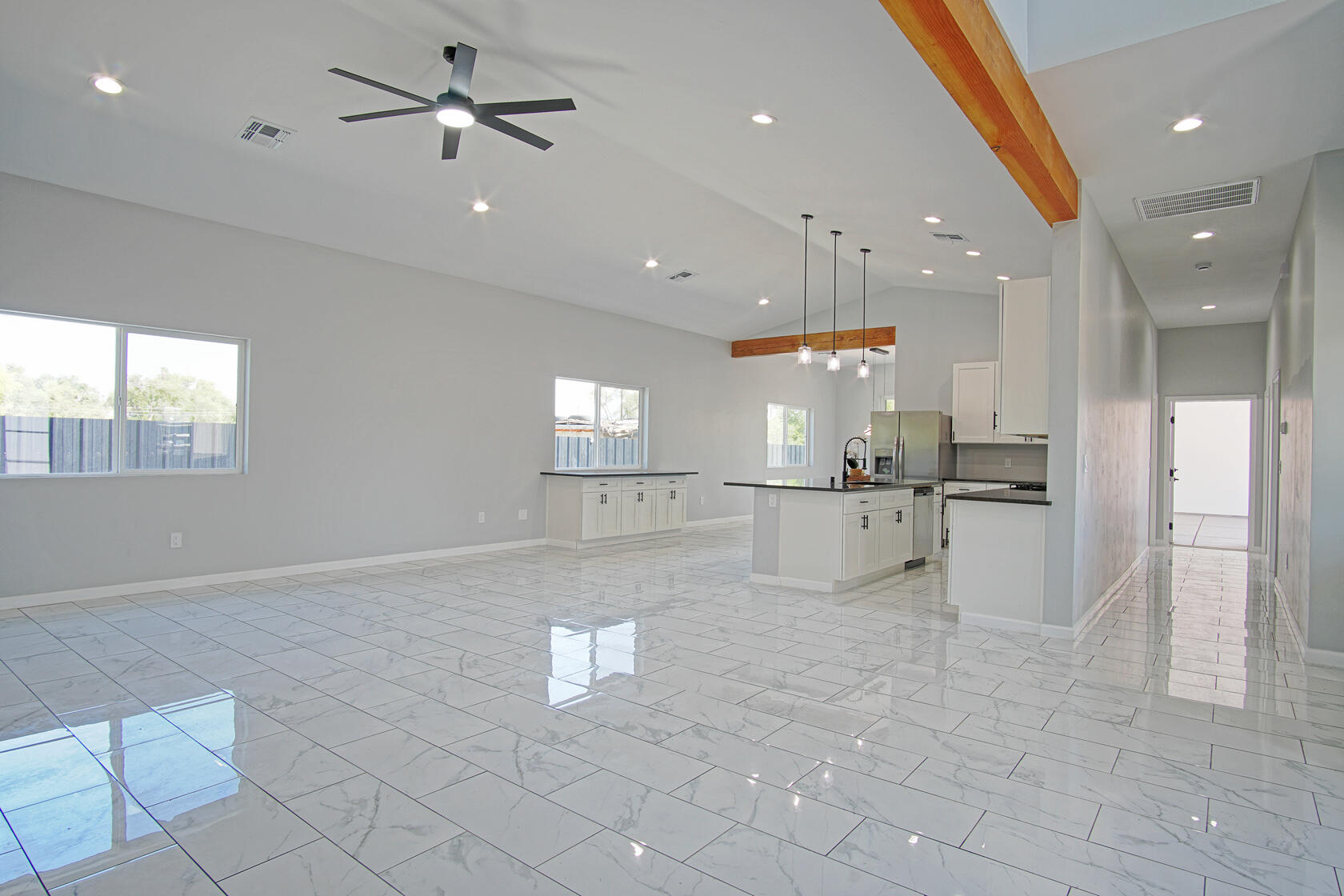 6981 ISLETA Boulevard SW