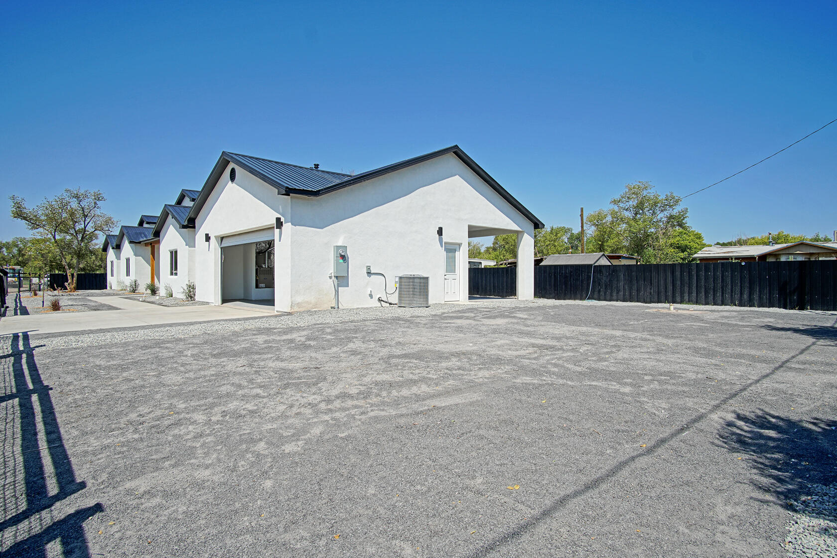 6981 ISLETA Boulevard SW