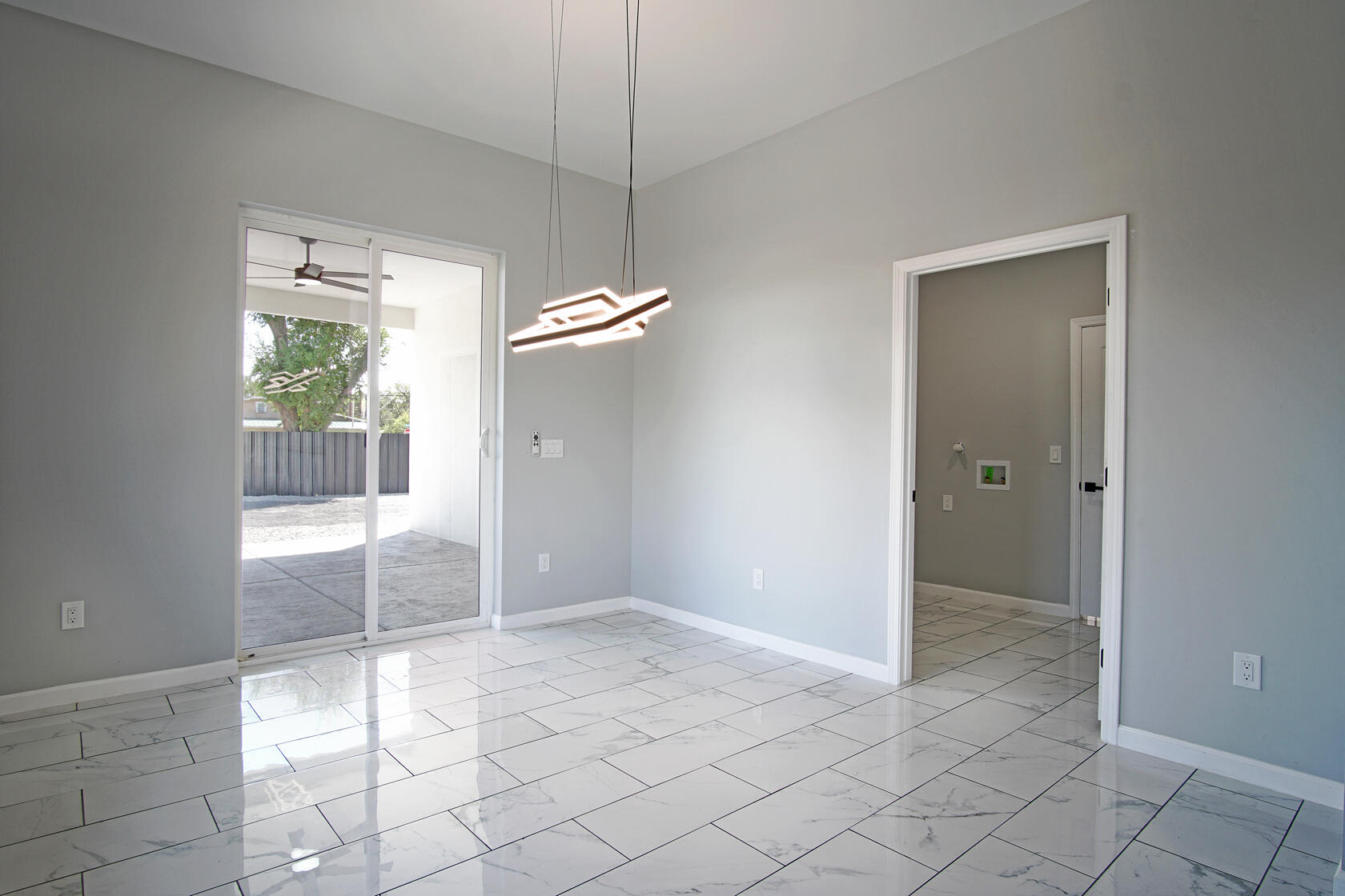 6981 ISLETA Boulevard SW