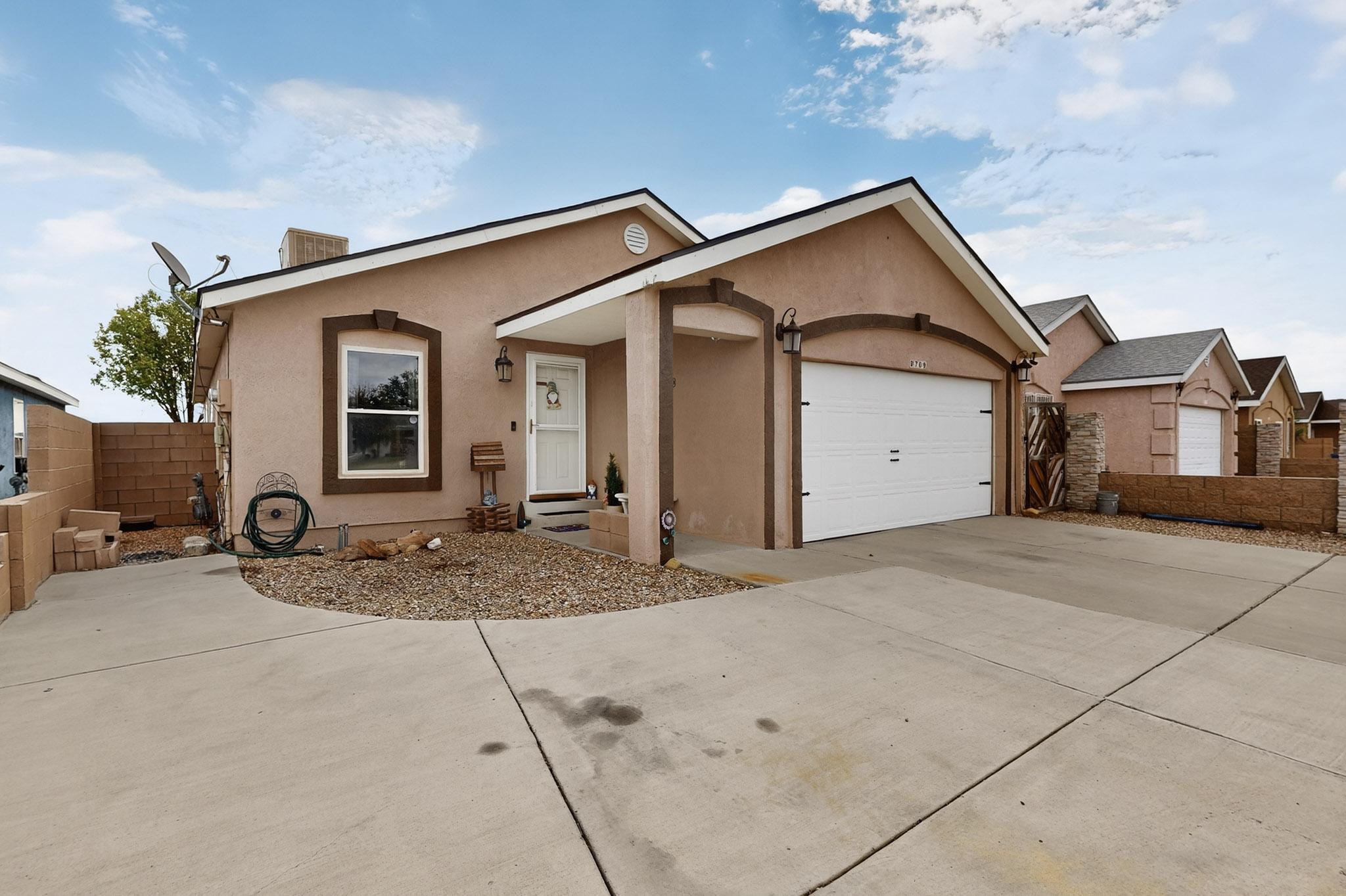 8709 Odin Road SW