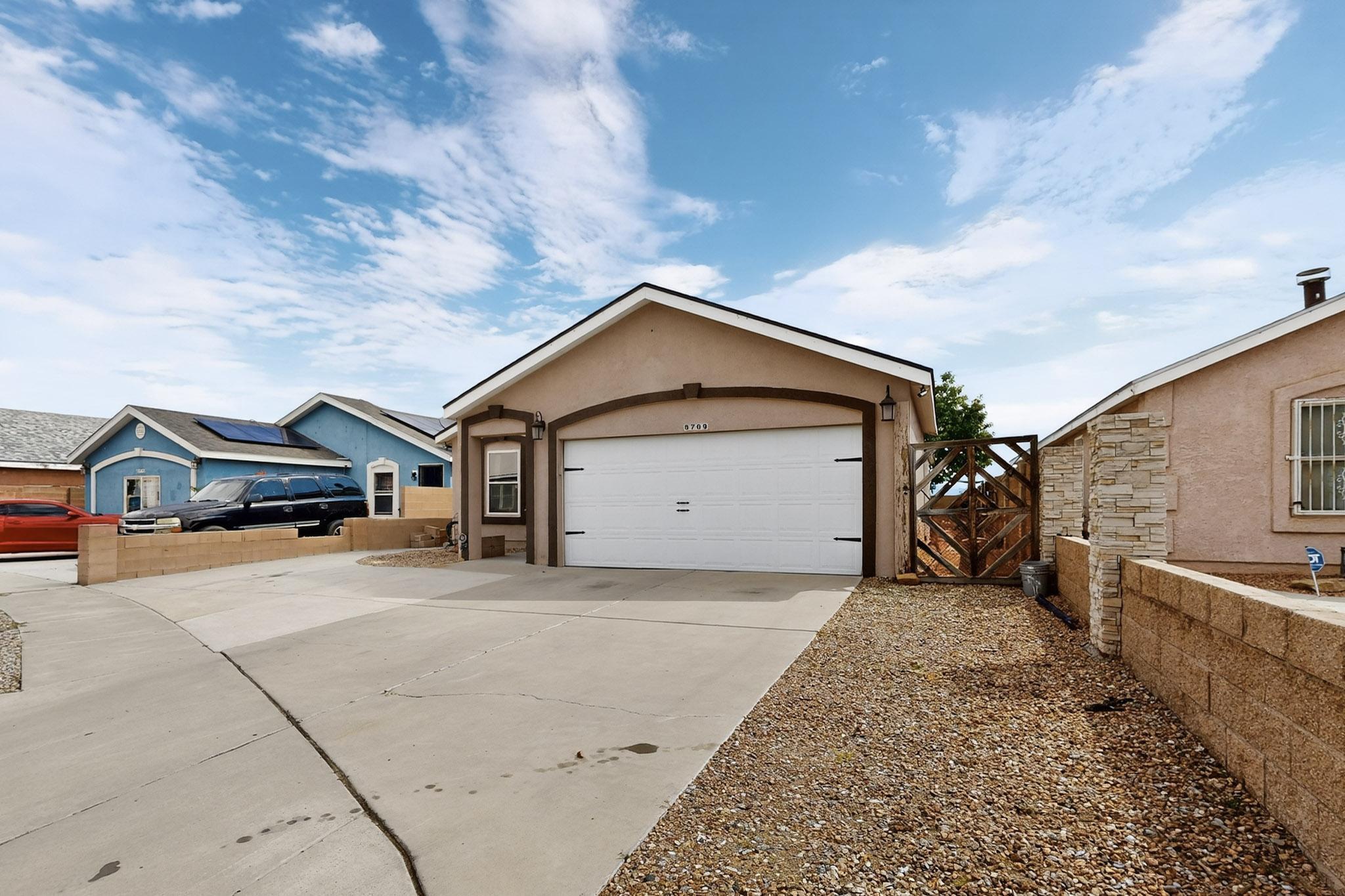 8709 Odin Road SW
