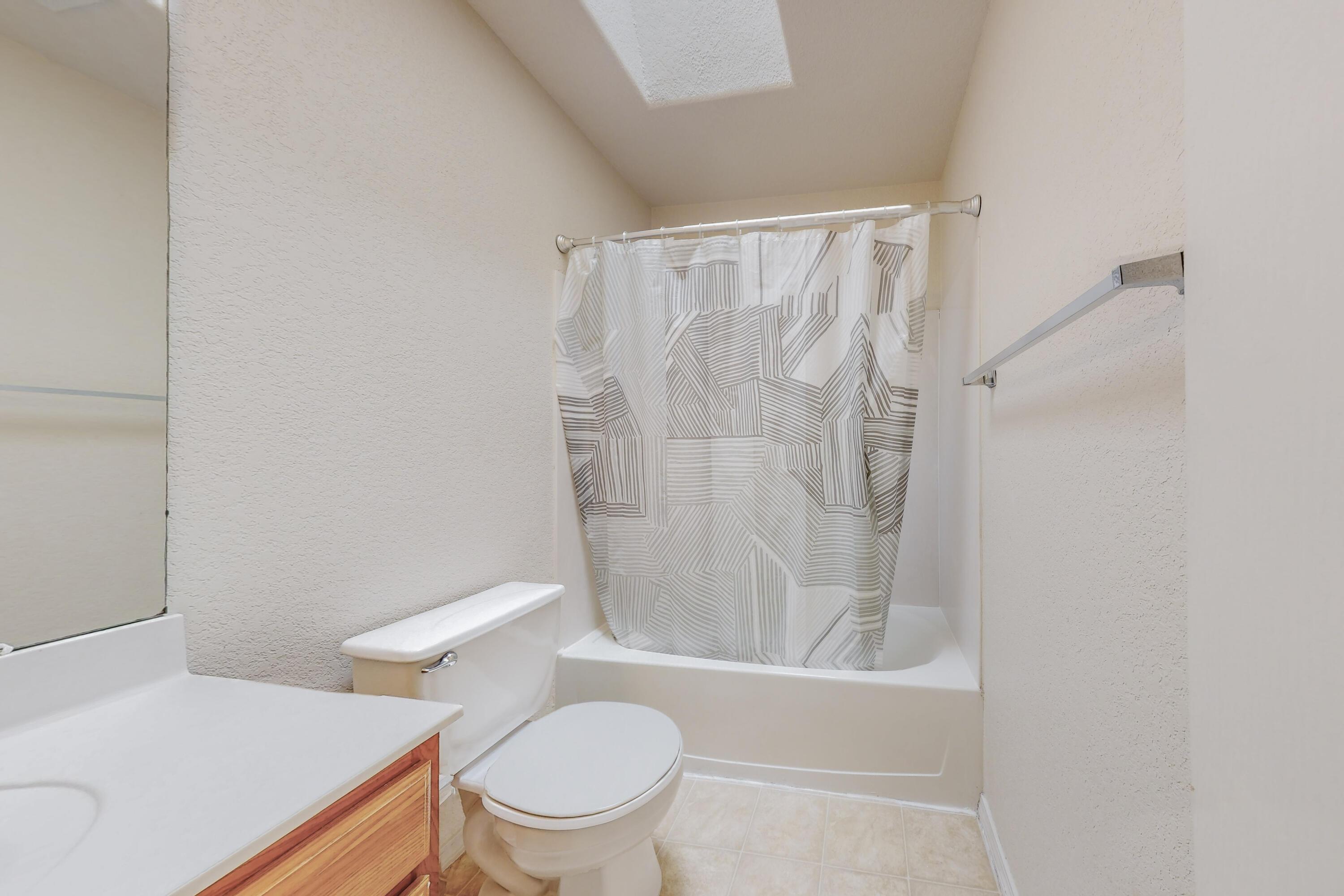 6568 LOS PUEBLOS Place NW