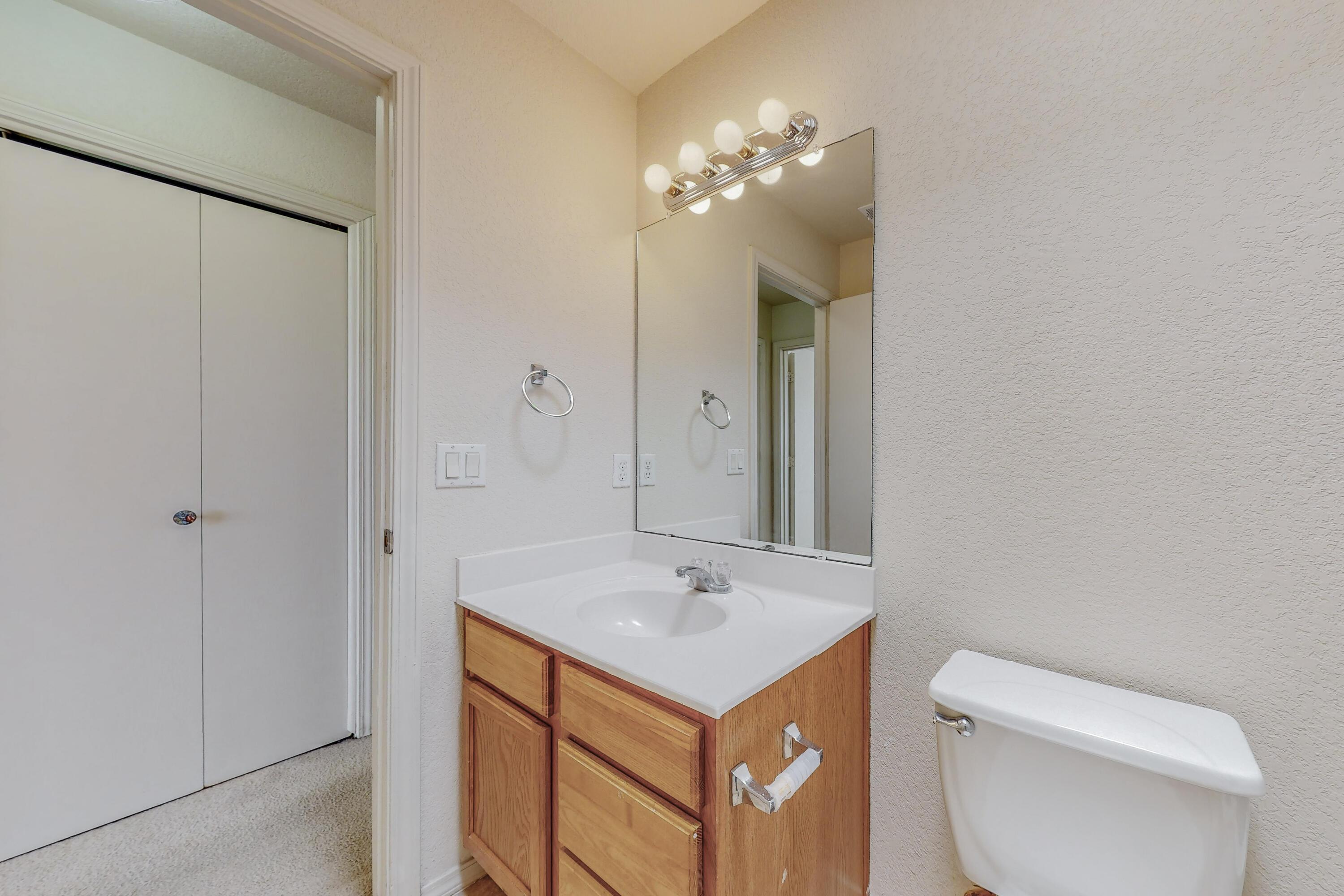 6568 LOS PUEBLOS Place NW