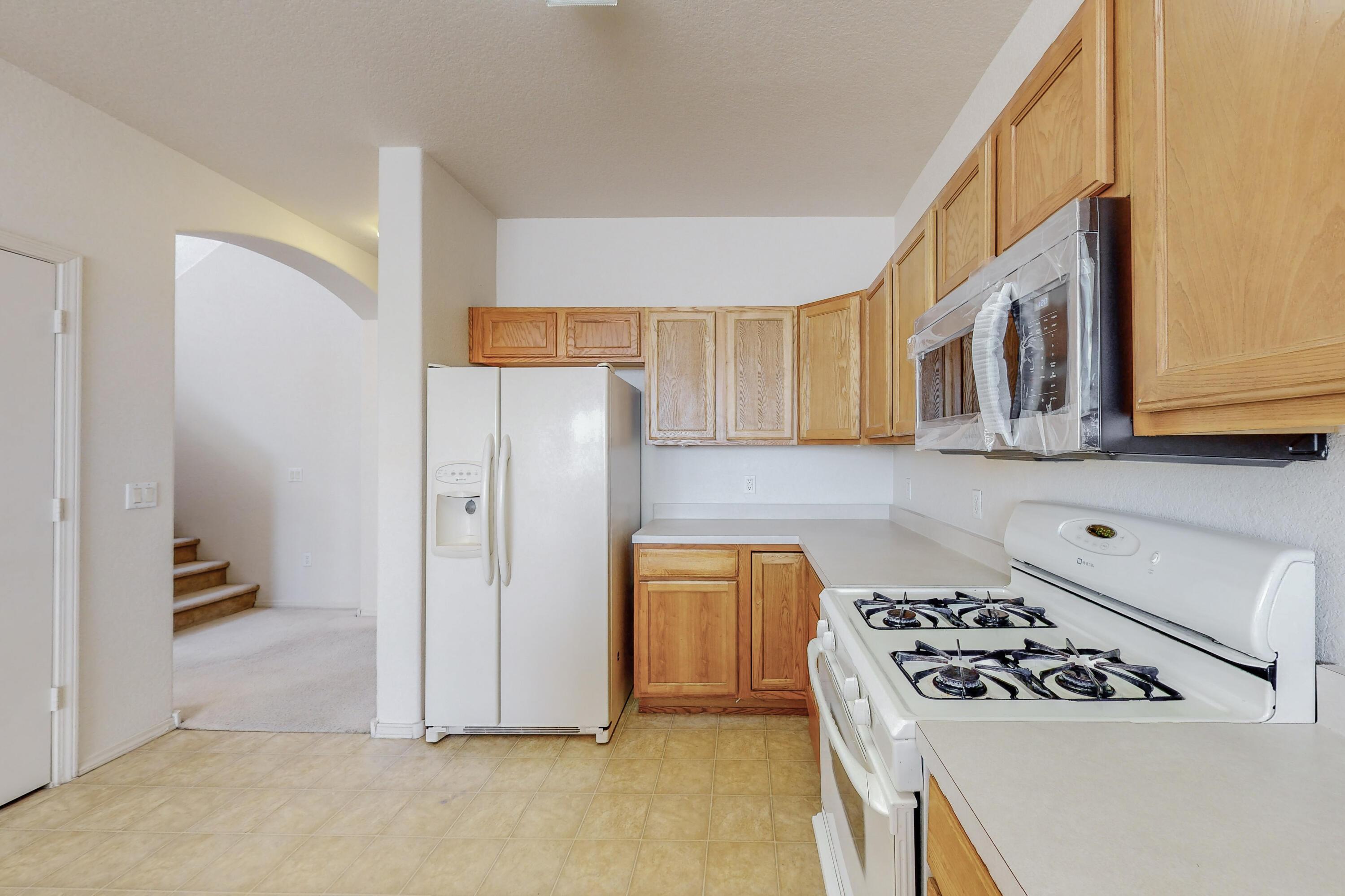 6568 LOS PUEBLOS Place NW