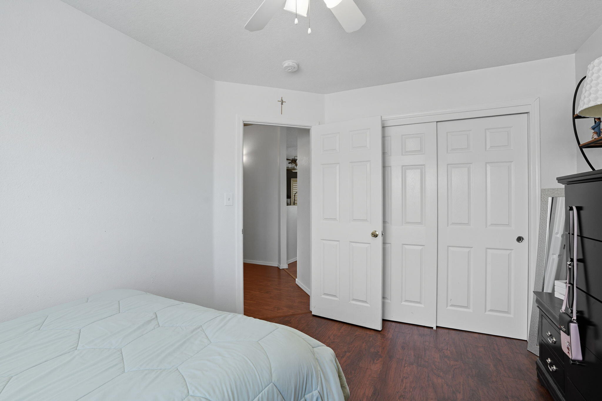 7136 HARTFORD HILLS Drive NE