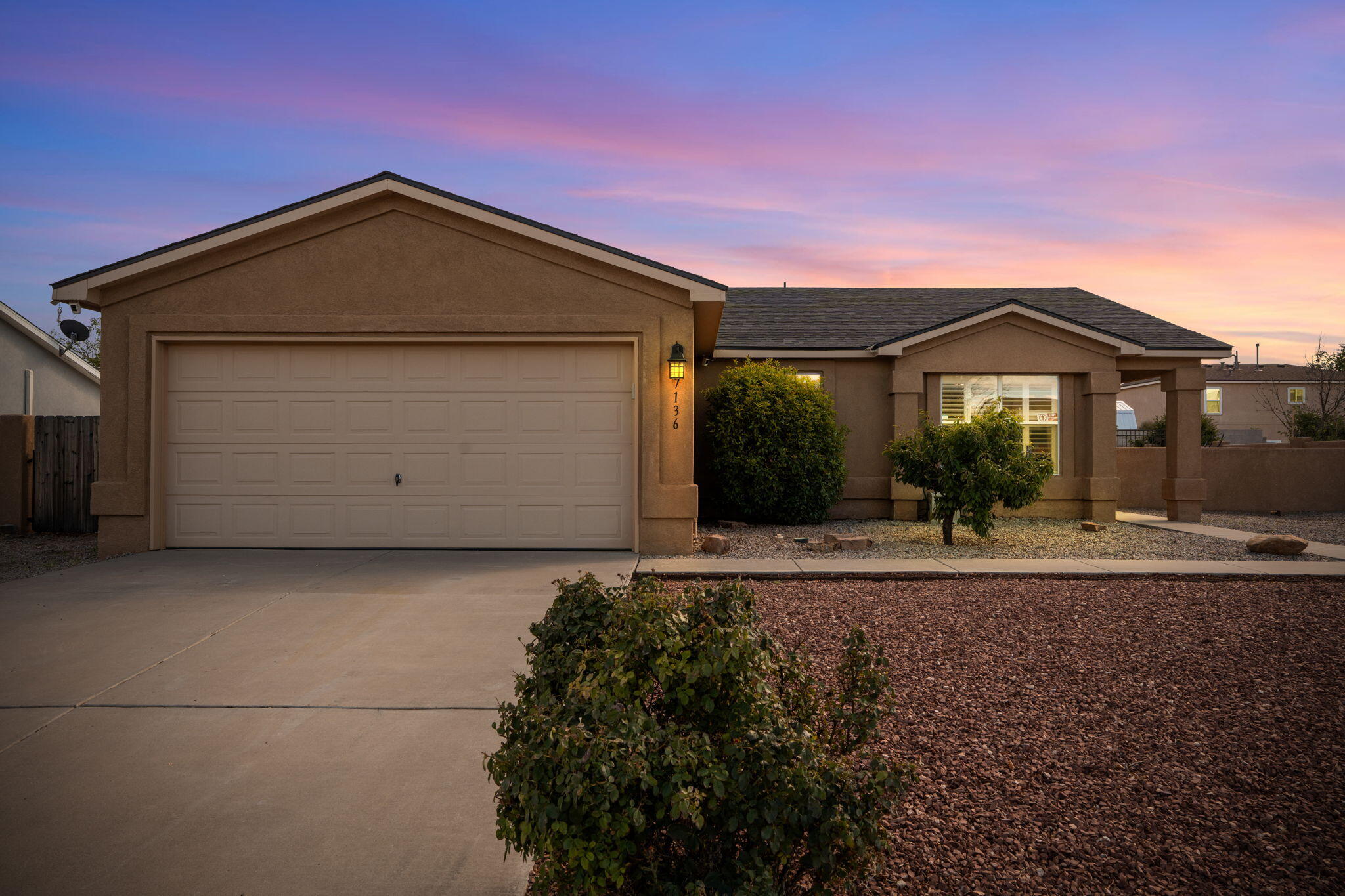 7136 HARTFORD HILLS Drive NE