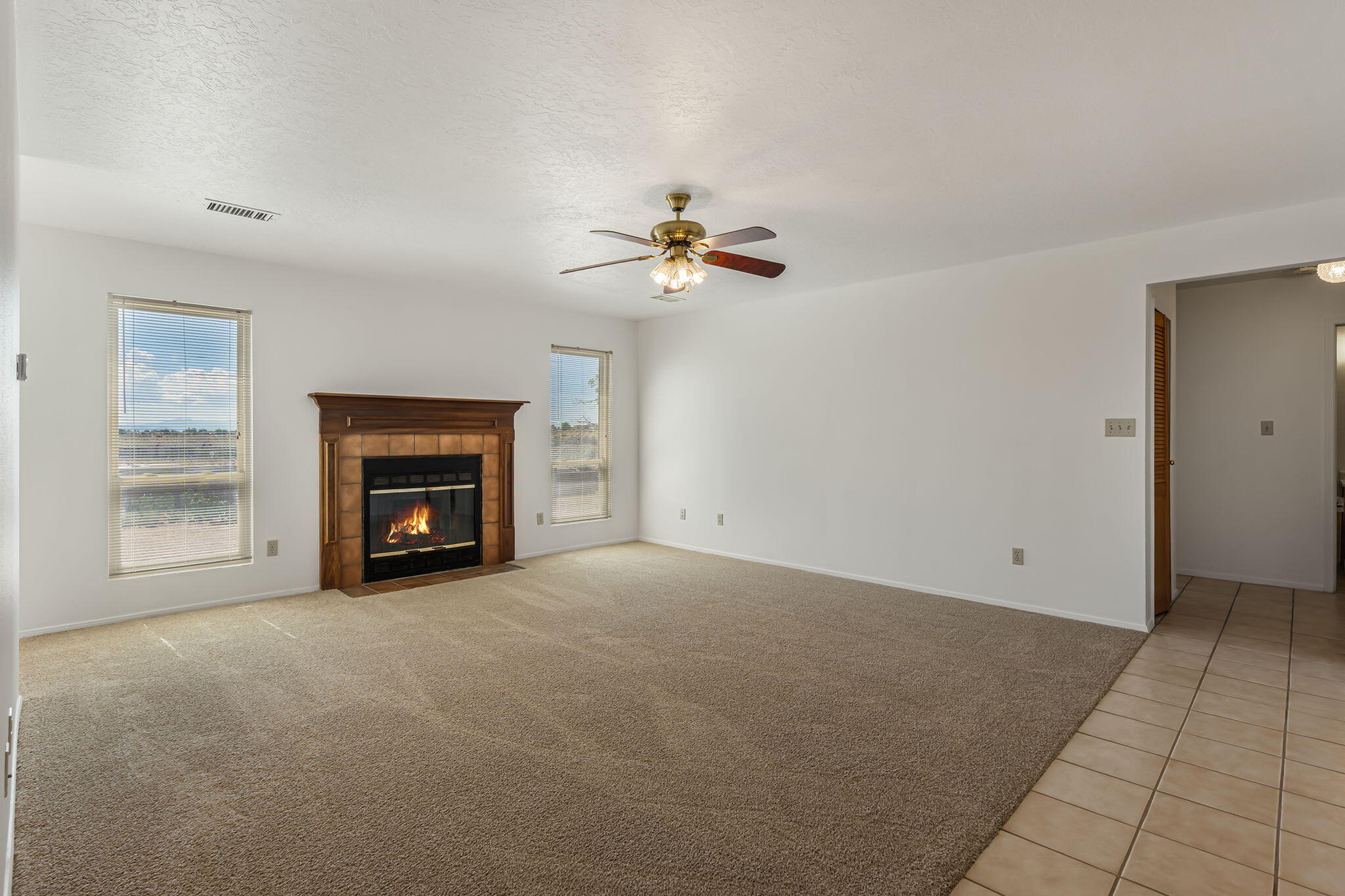 4340 PUMICE Drive NE