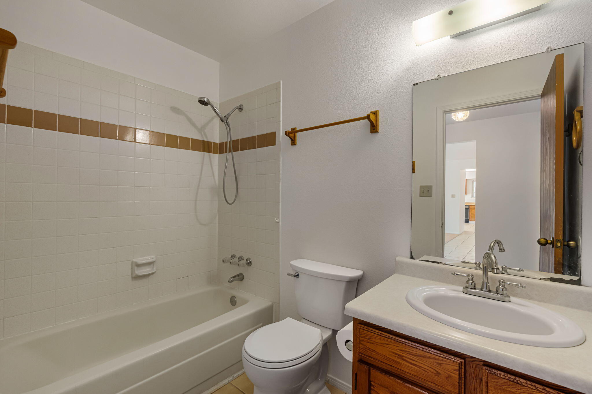 4340 PUMICE Drive NE