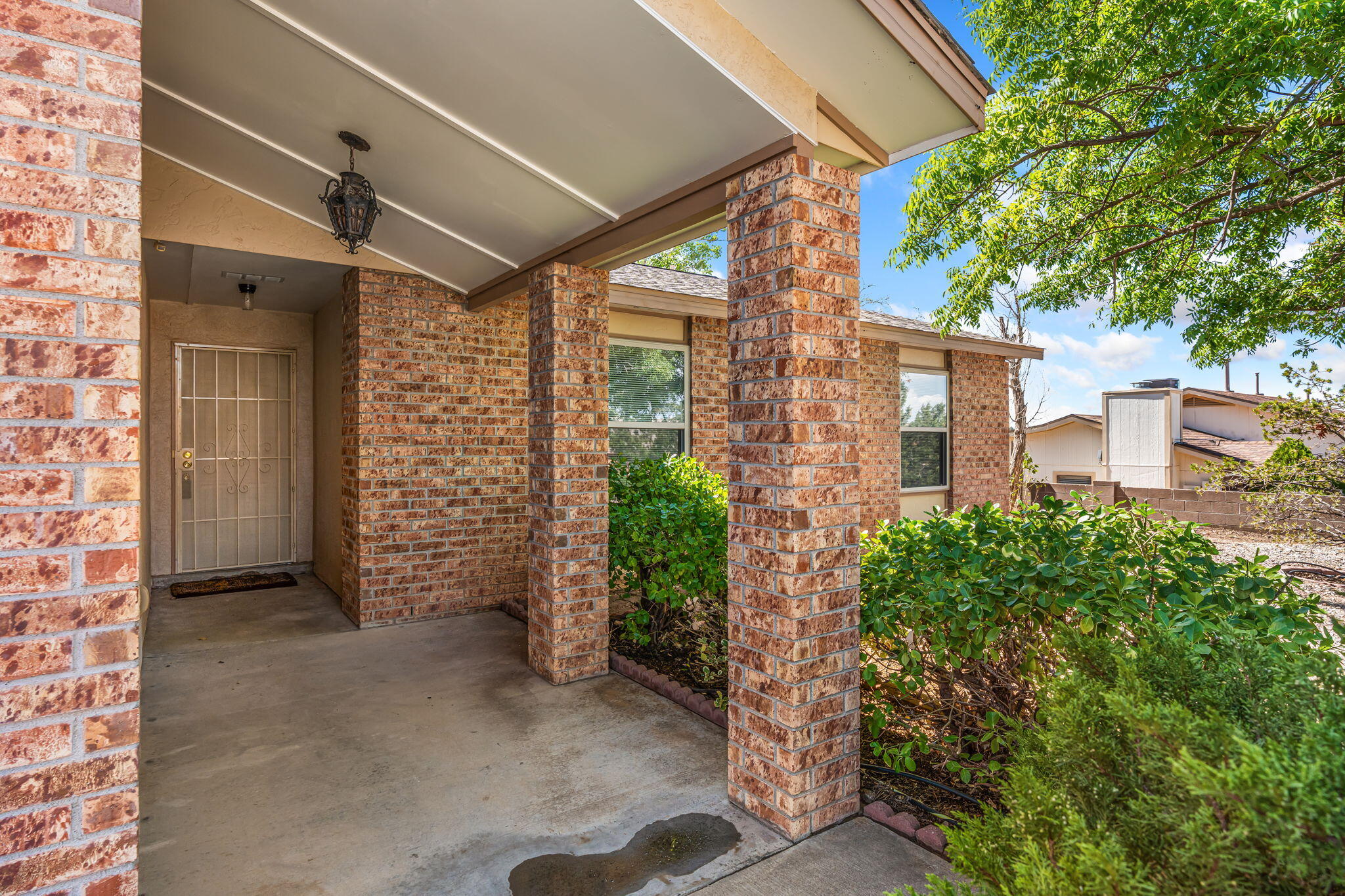 4340 PUMICE Drive NE