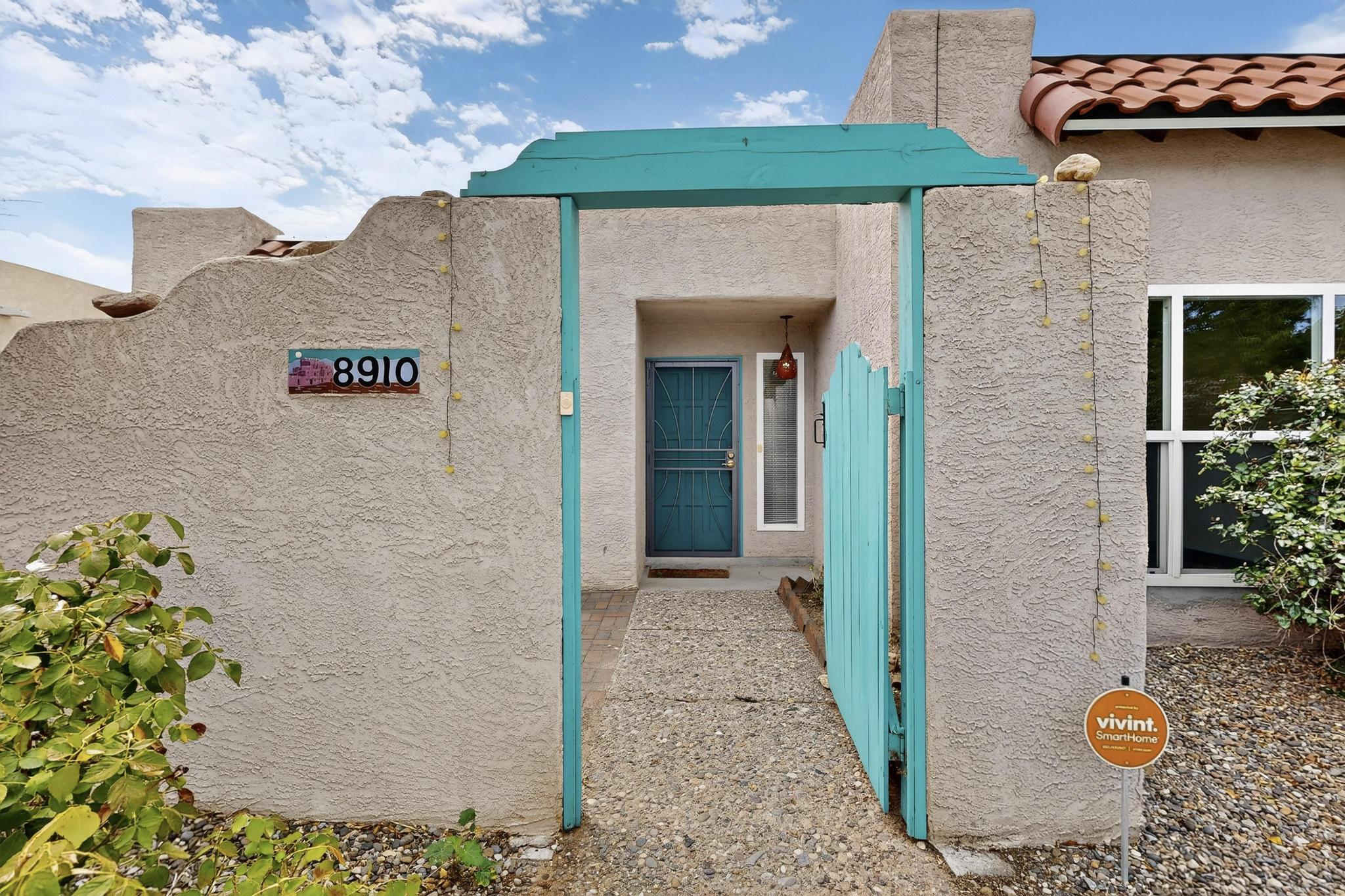 8910 Chambers Place NE