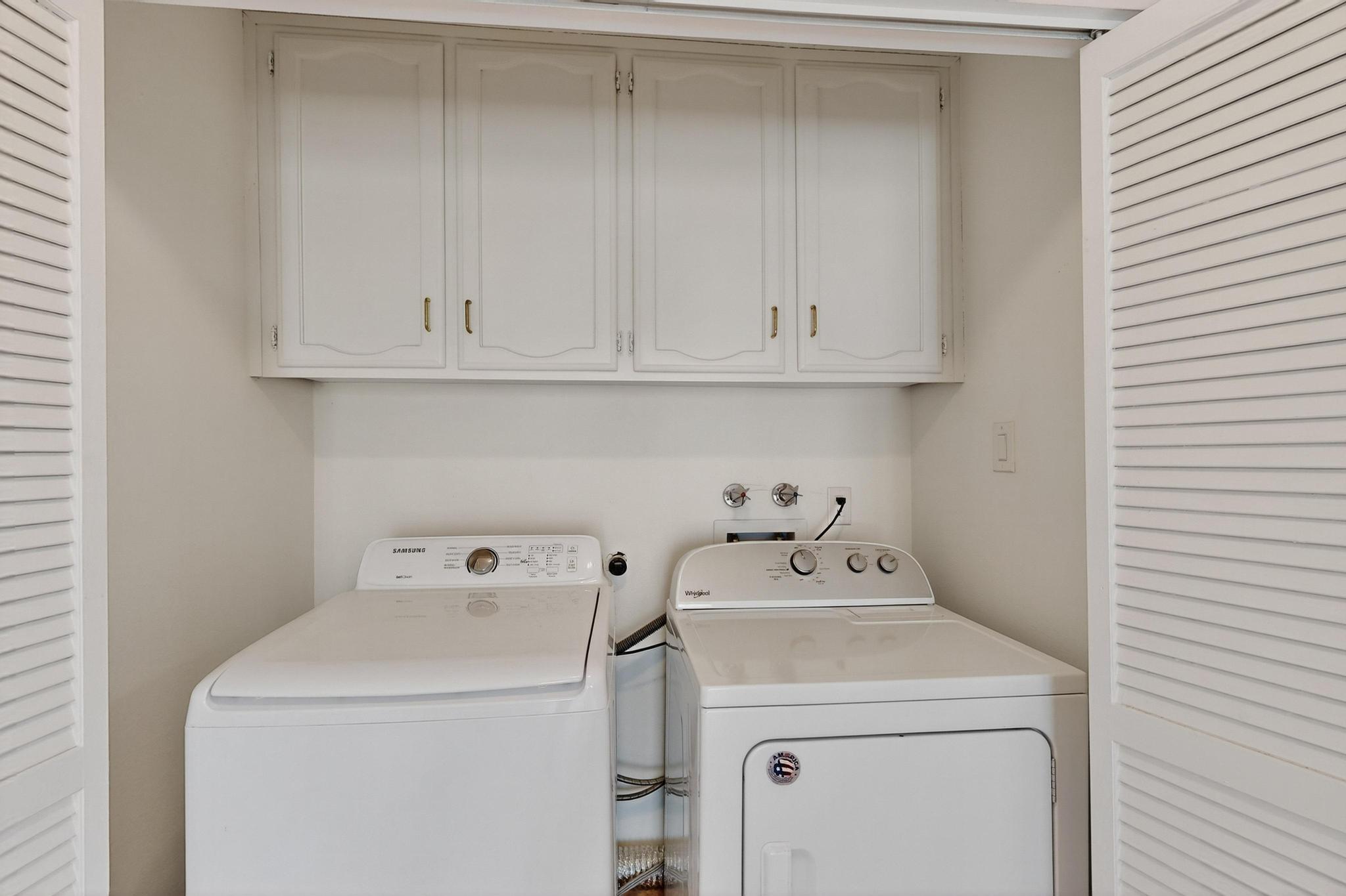 8910 Chambers Place NE