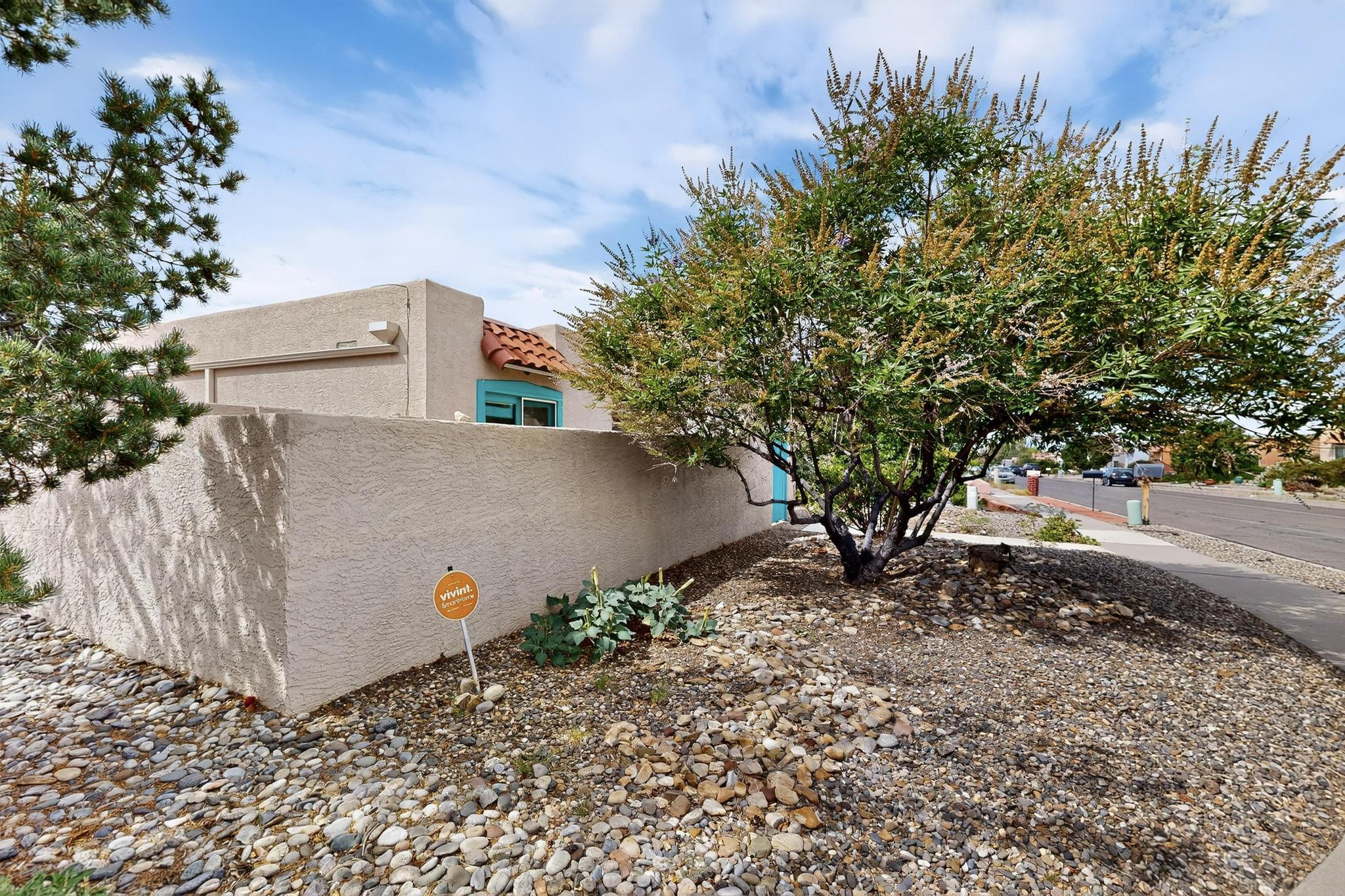 8910 Chambers Place NE