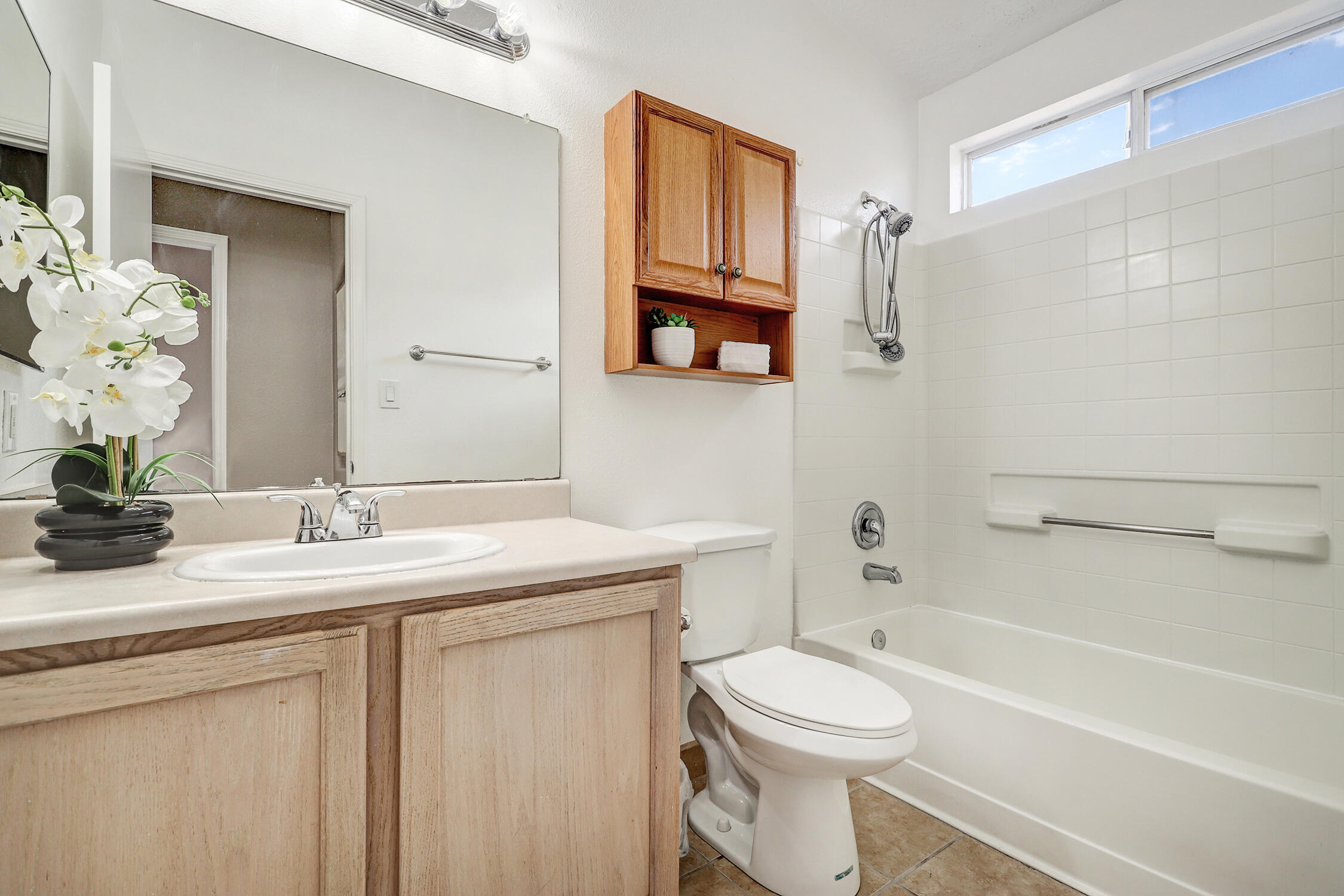 1615 QUIET DESERT Drive SW